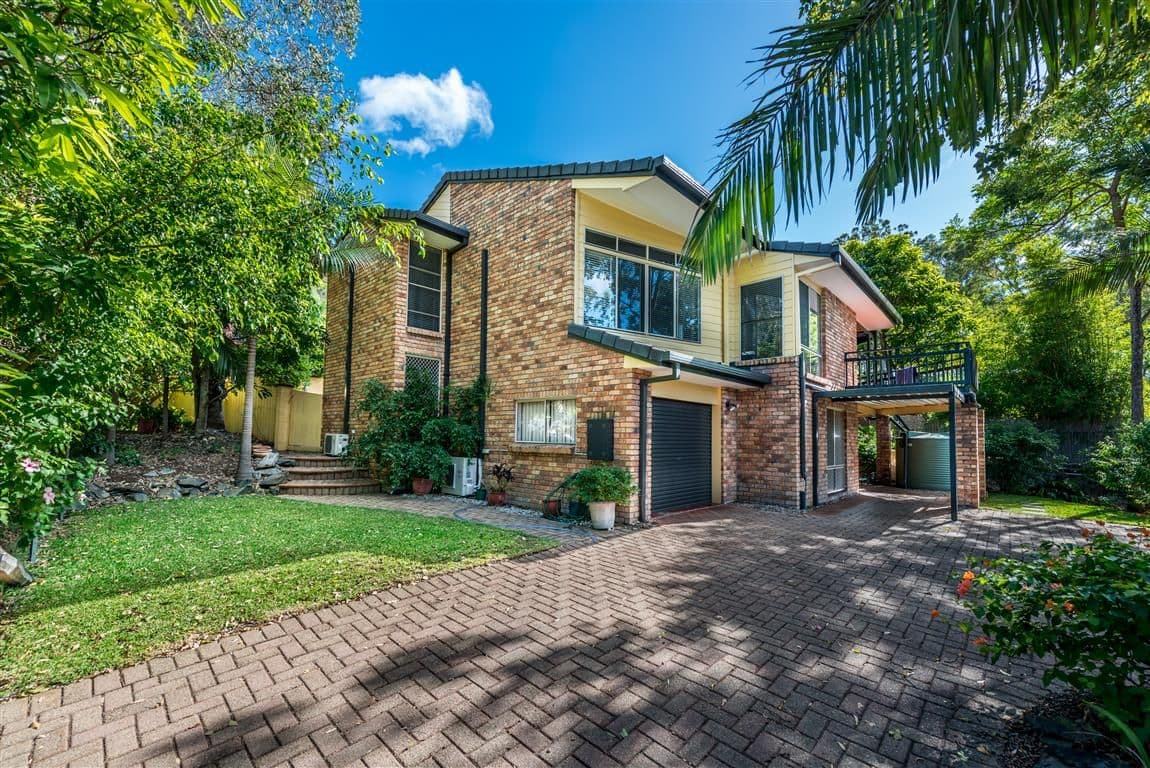 34 Camden Court, HELENSVALE QLD 4212, Helensvale - Thumbnail 2