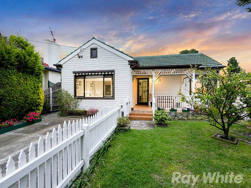17 Tilley Street, Cheltenham VIC 3192, Cheltenham - Image 1