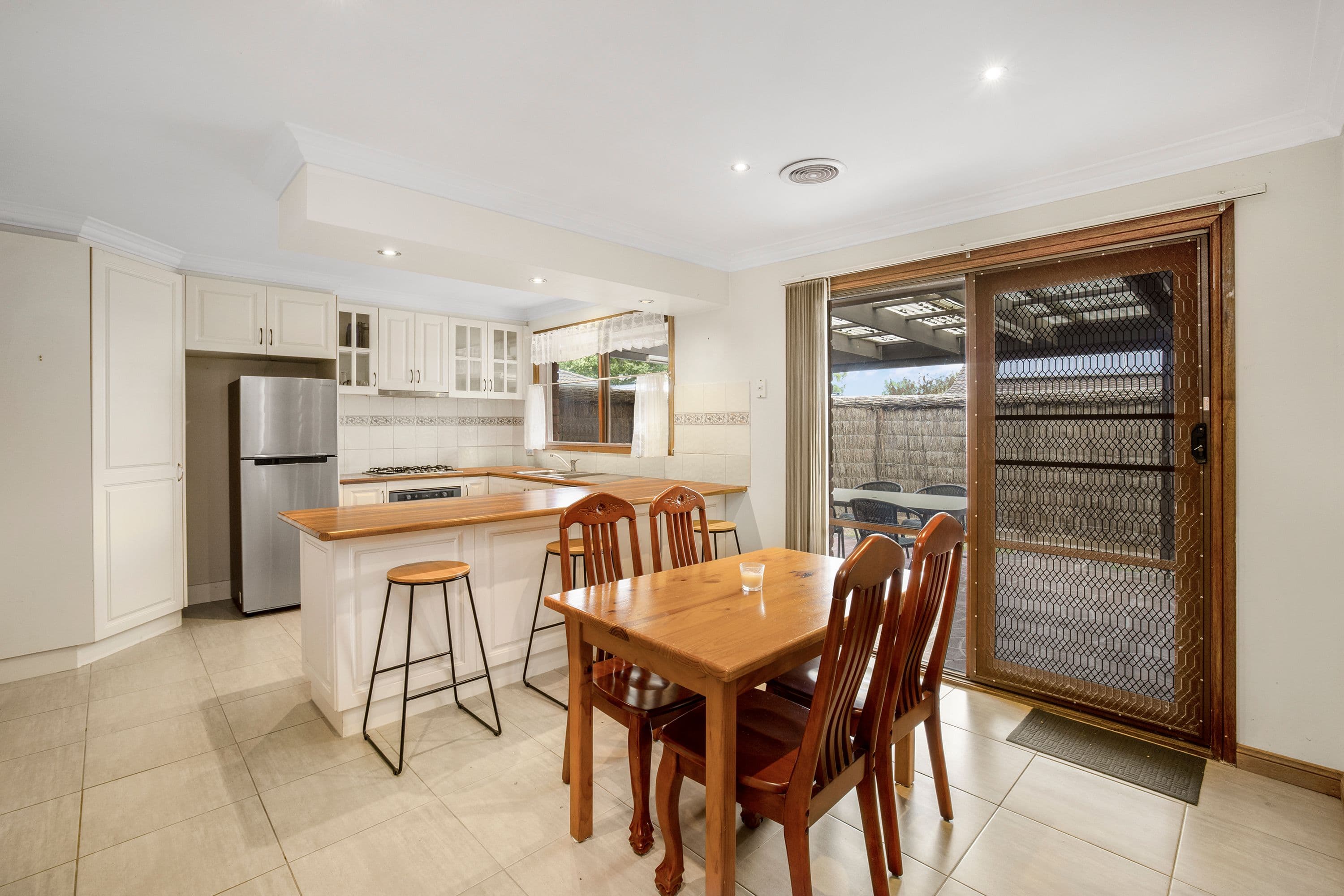 31 Kingston Avenue, Pakenham VIC 3810, Pakenham - Thumbnail 4