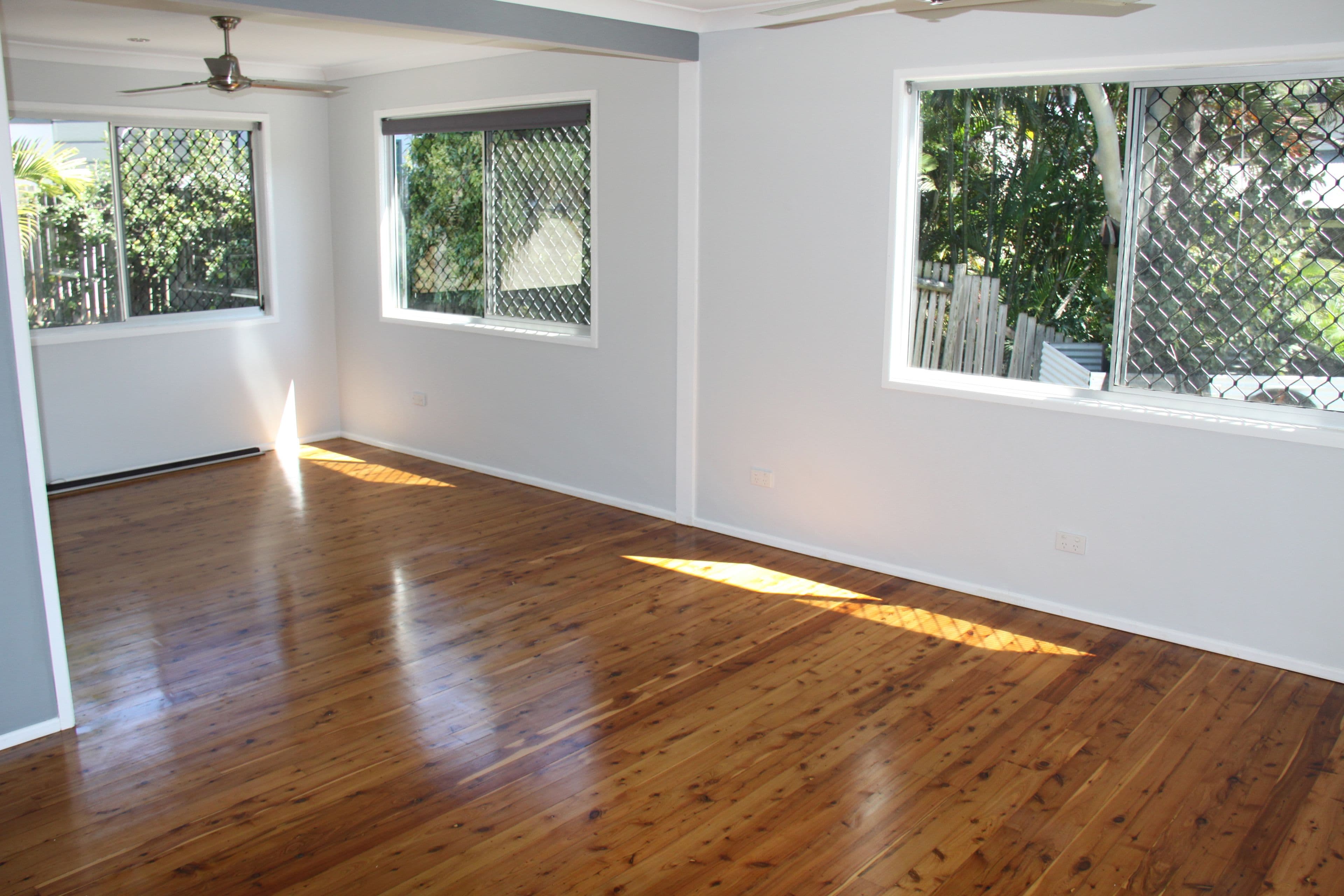 33 Sayre Crescent, Boyne Island QLD 4680, Boyne Island - Thumbnail 3