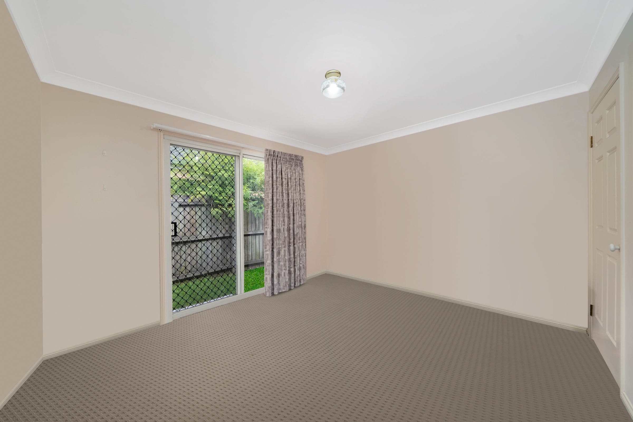 306 Victoria Avenue, Redcliffe QLD 4020, Redcliffe - Thumbnail 5