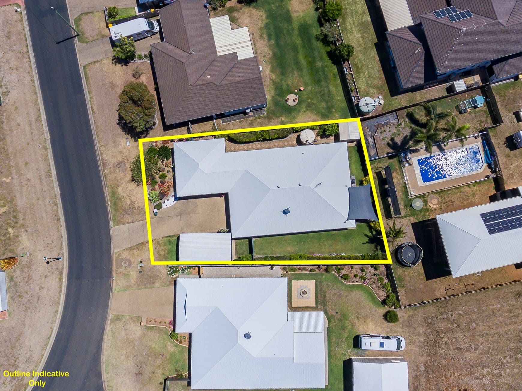 18 Marian Street, Coral Cove QLD 4670, Coral Cove - Thumbnail 4