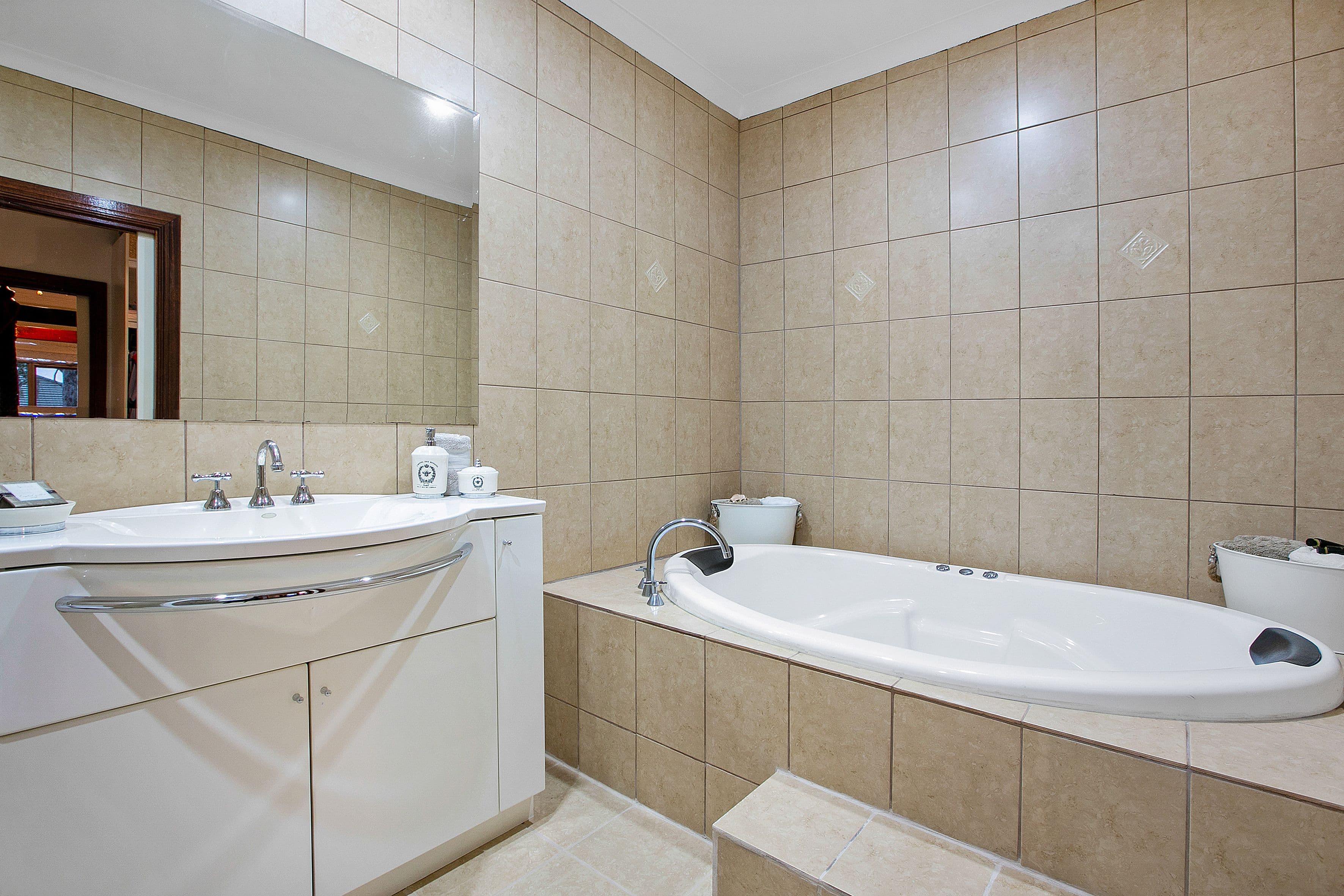 6 Vitis Drive, Bundoora VIC 3083, Bundoora - Thumbnail 6