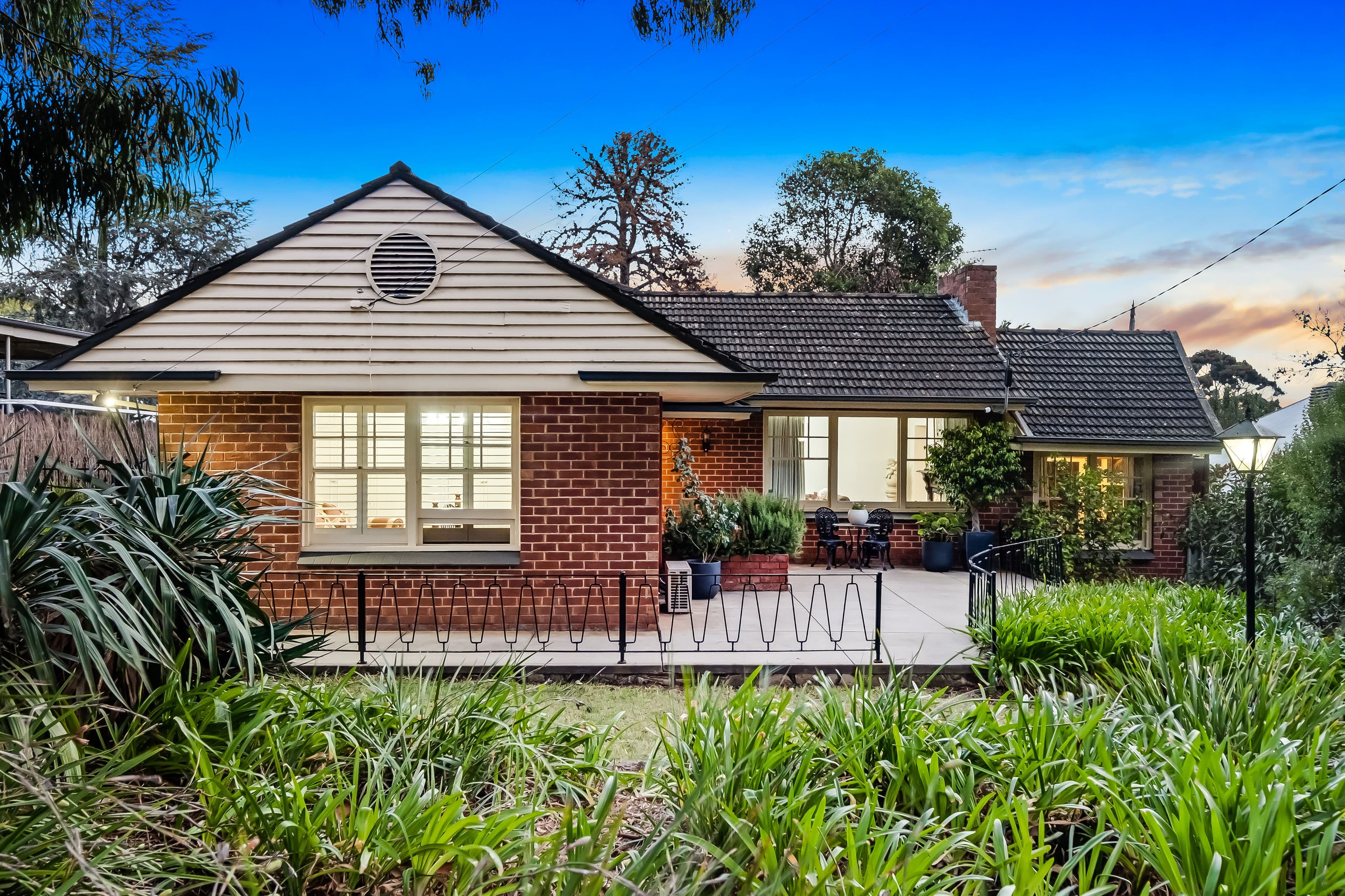 8 Windermere Avenue, Clapham SA 5062, Clapham - Image 1