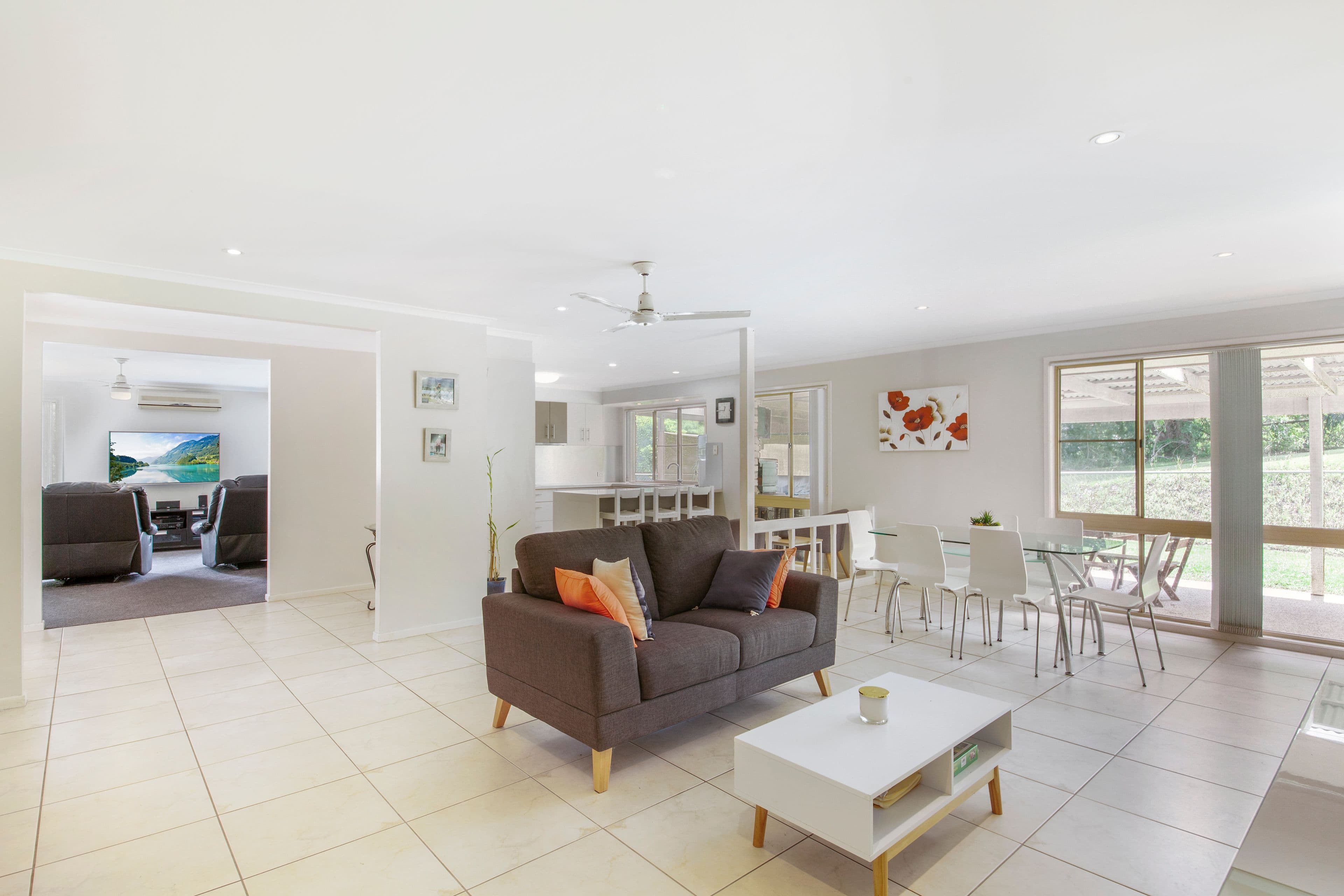18 Mooloolah Meadows Drive, Mooloolah Valley QLD 4553, Mooloolah Valley - Thumbnail 4