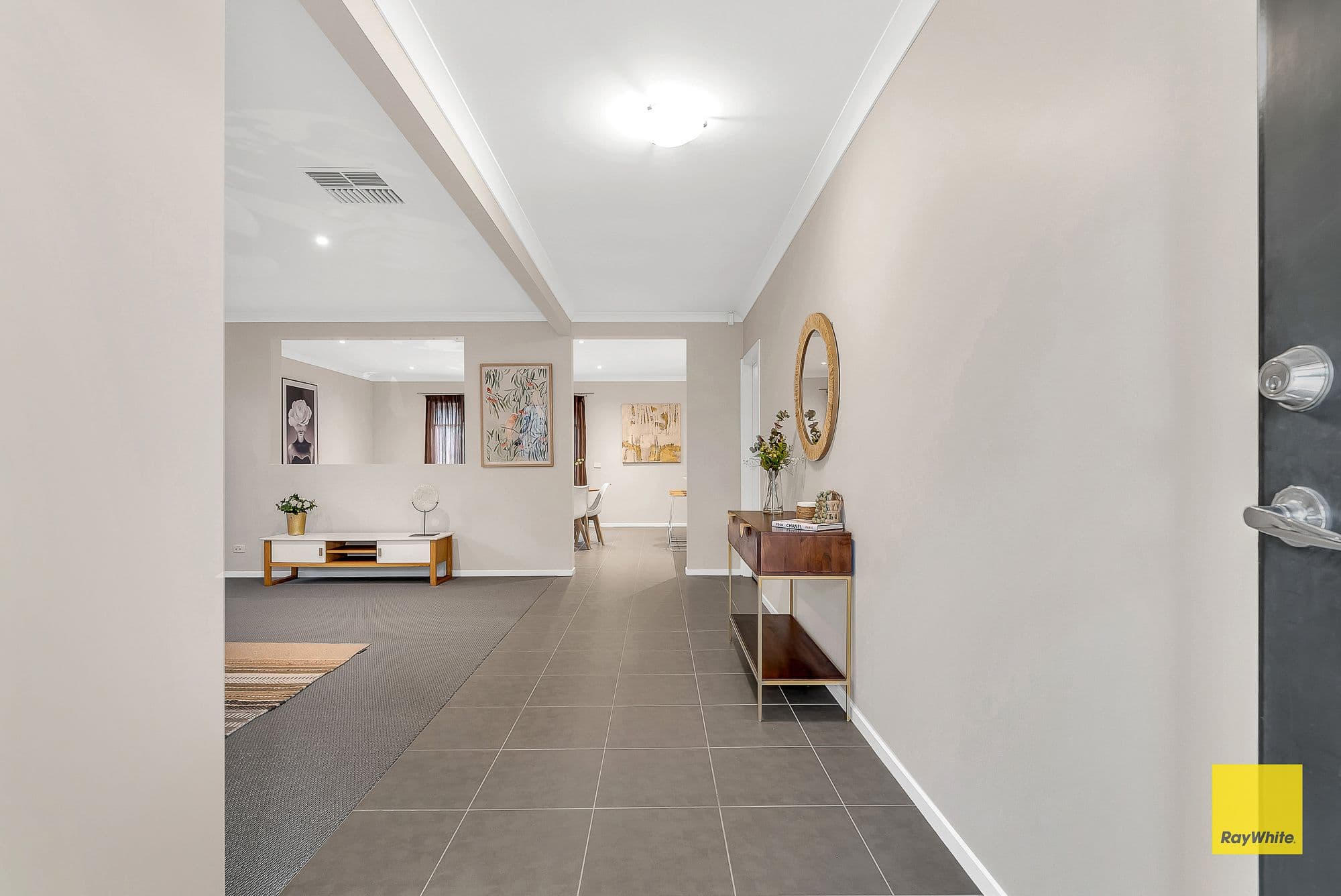 35 Harrington Avenue, Tarneit VIC 3029, Tarneit - Thumbnail 3