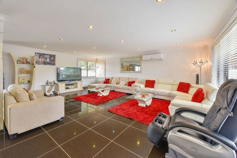51 Campbellfield Avenue, Bradbury NSW 2560, Bradbury - Thumbnail 2