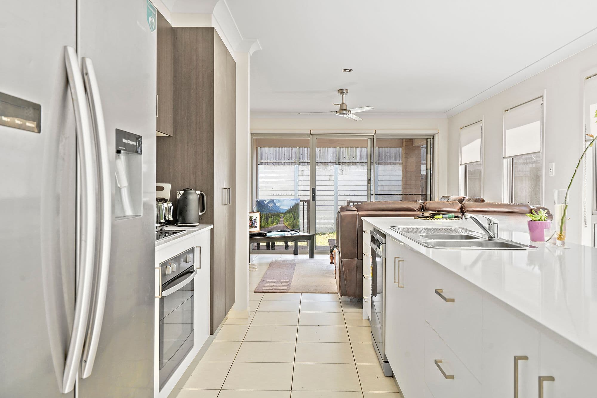 81 Willow Rise Drive, Waterford QLD 4133, Waterford - Thumbnail 2