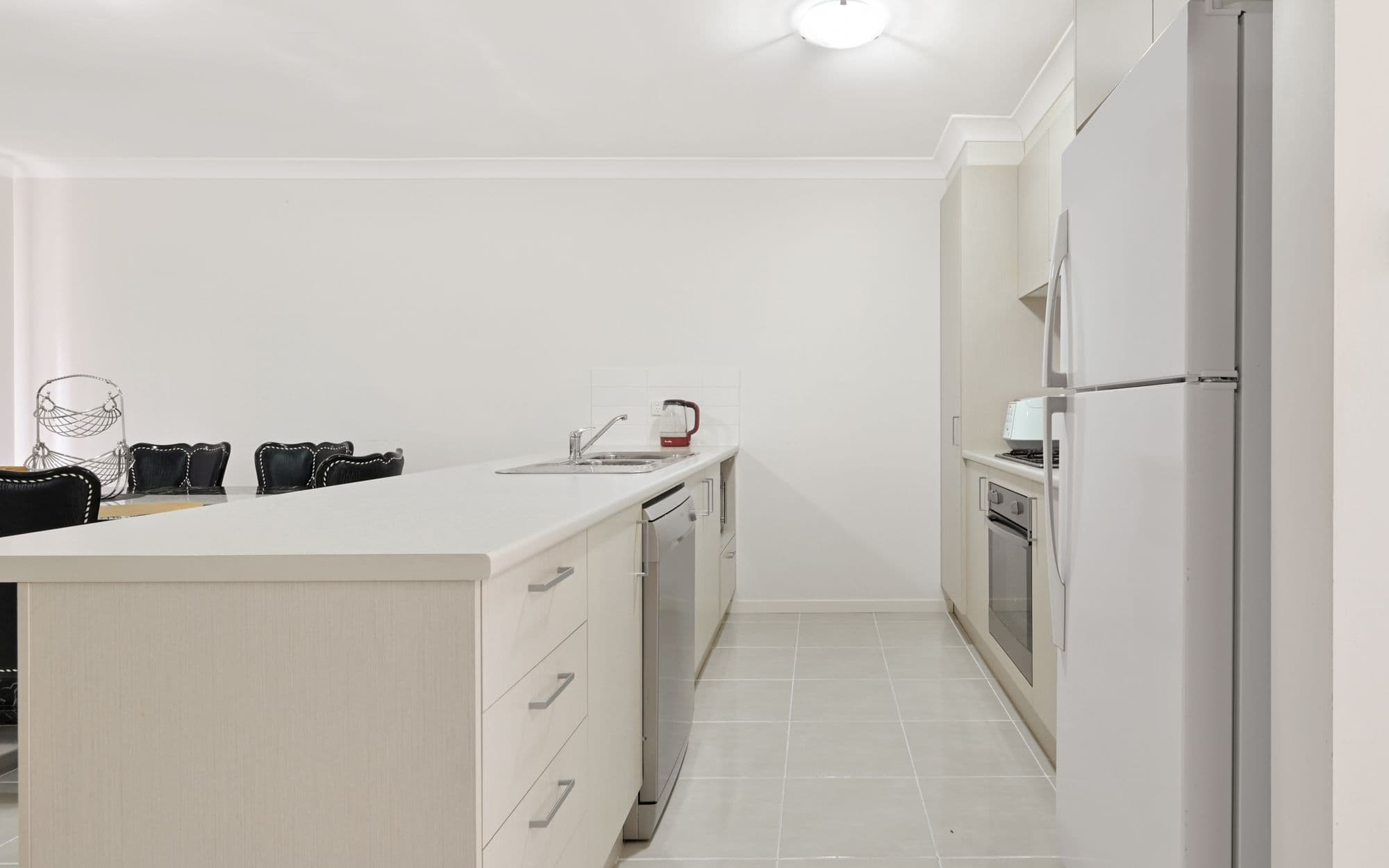 94 Ingleburn Gardens Drive, BARDIA NSW 2565, Bardia - Thumbnail 6