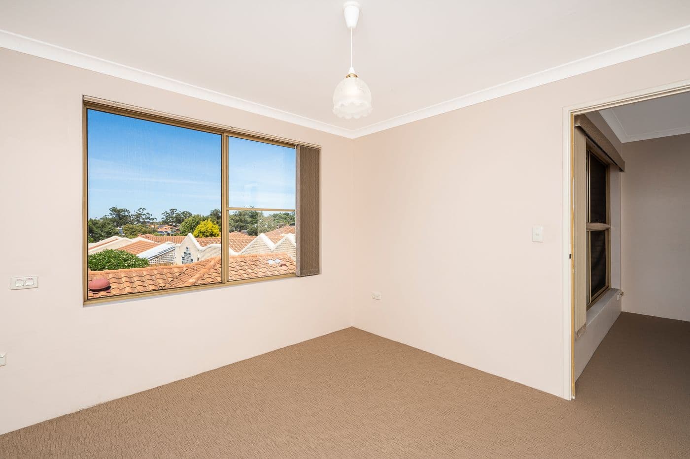 21 Dianella Drive, Dianella WA 6059, Dianella - Thumbnail 4