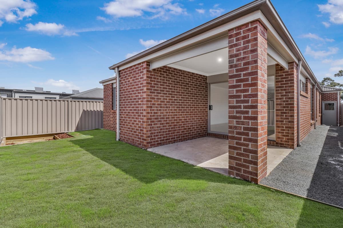 7 Saunders Way, PAKENHAM VIC 3810, Pakenham - Thumbnail 8