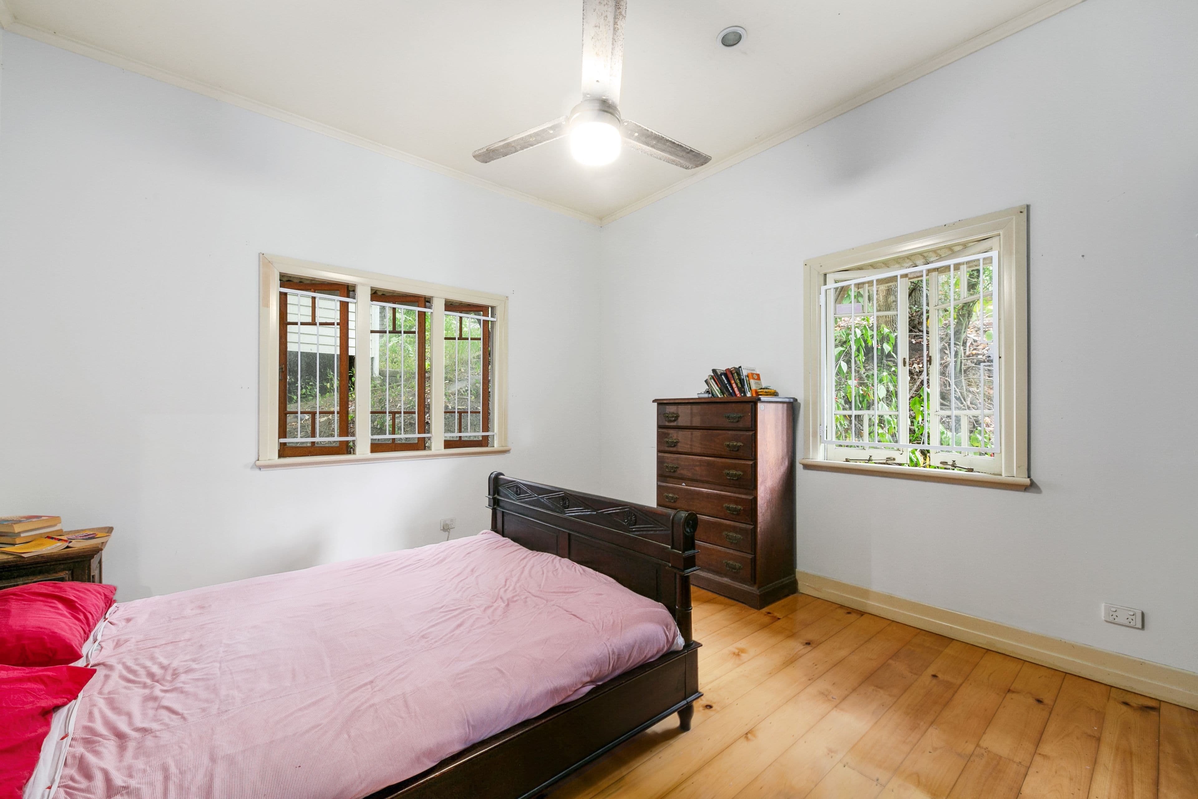 18 Dudley Street, Highgate Hill QLD 4101, Highgate Hill - Thumbnail 8