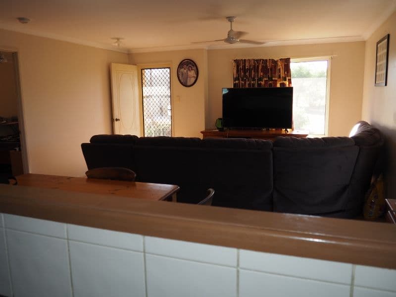 39 Loretto Drive, Oakhurst QLD 4650, Oakhurst - Thumbnail 6