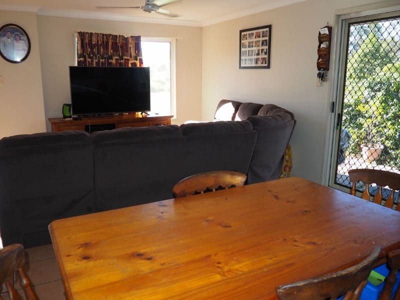39 Loretto Drive, Oakhurst QLD 4650, Oakhurst - Thumbnail 7