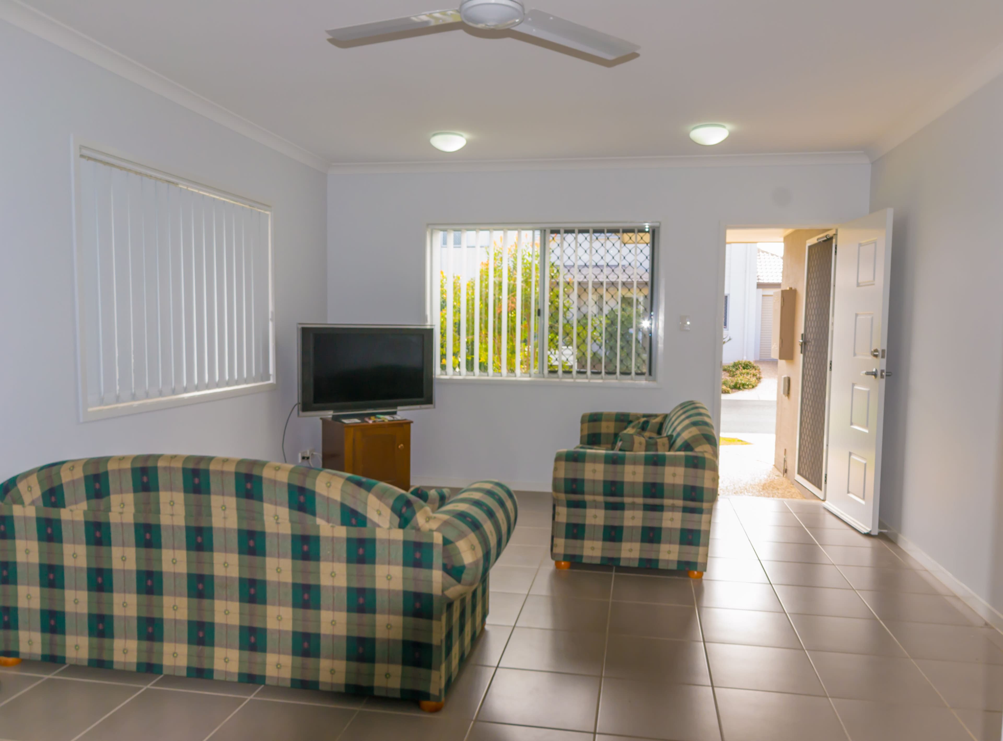 3 Brushwood Court, Mango Hill QLD 4509, Mango Hill - Thumbnail 2