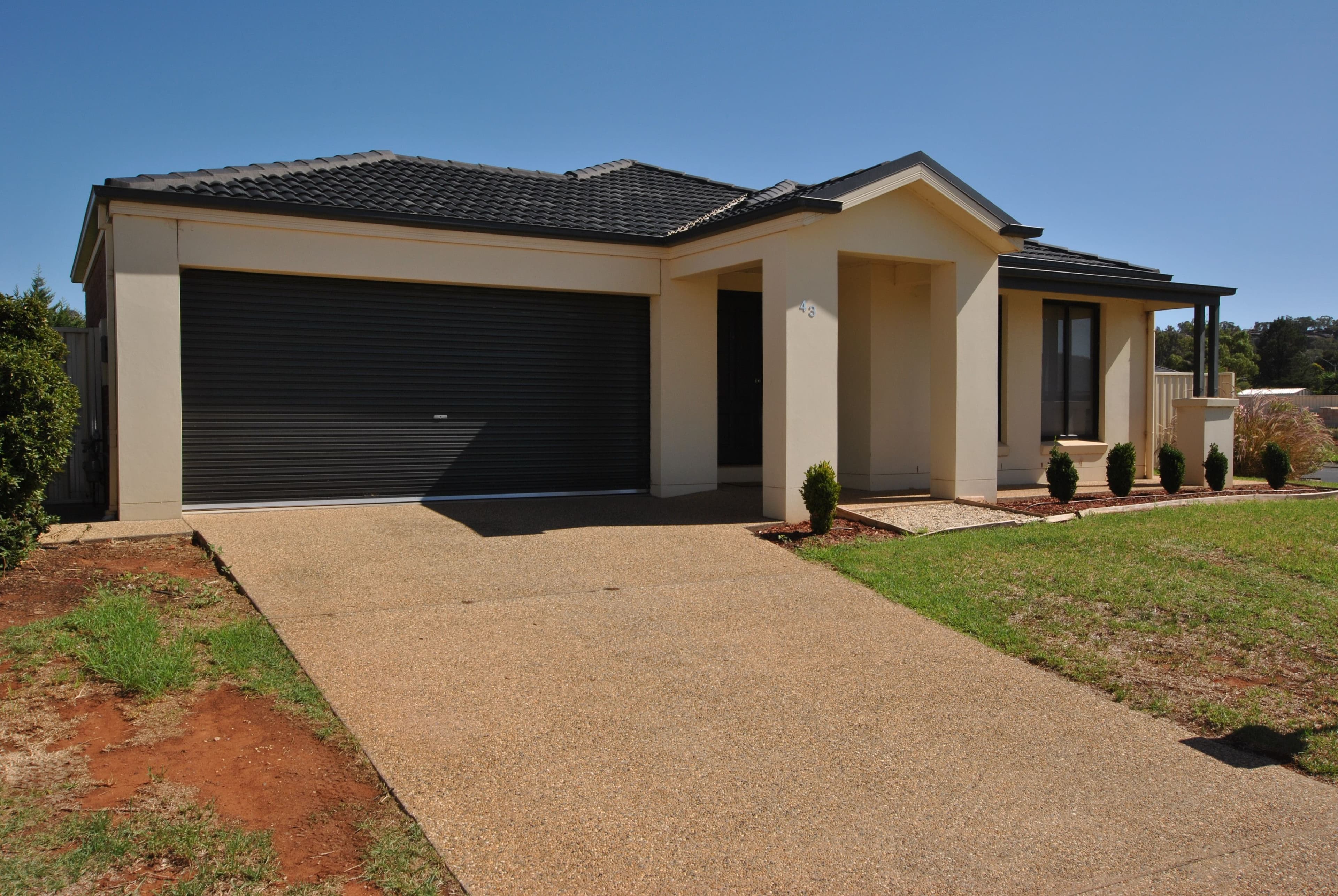 43 Verri Street, Griffith - Thumbnail 2