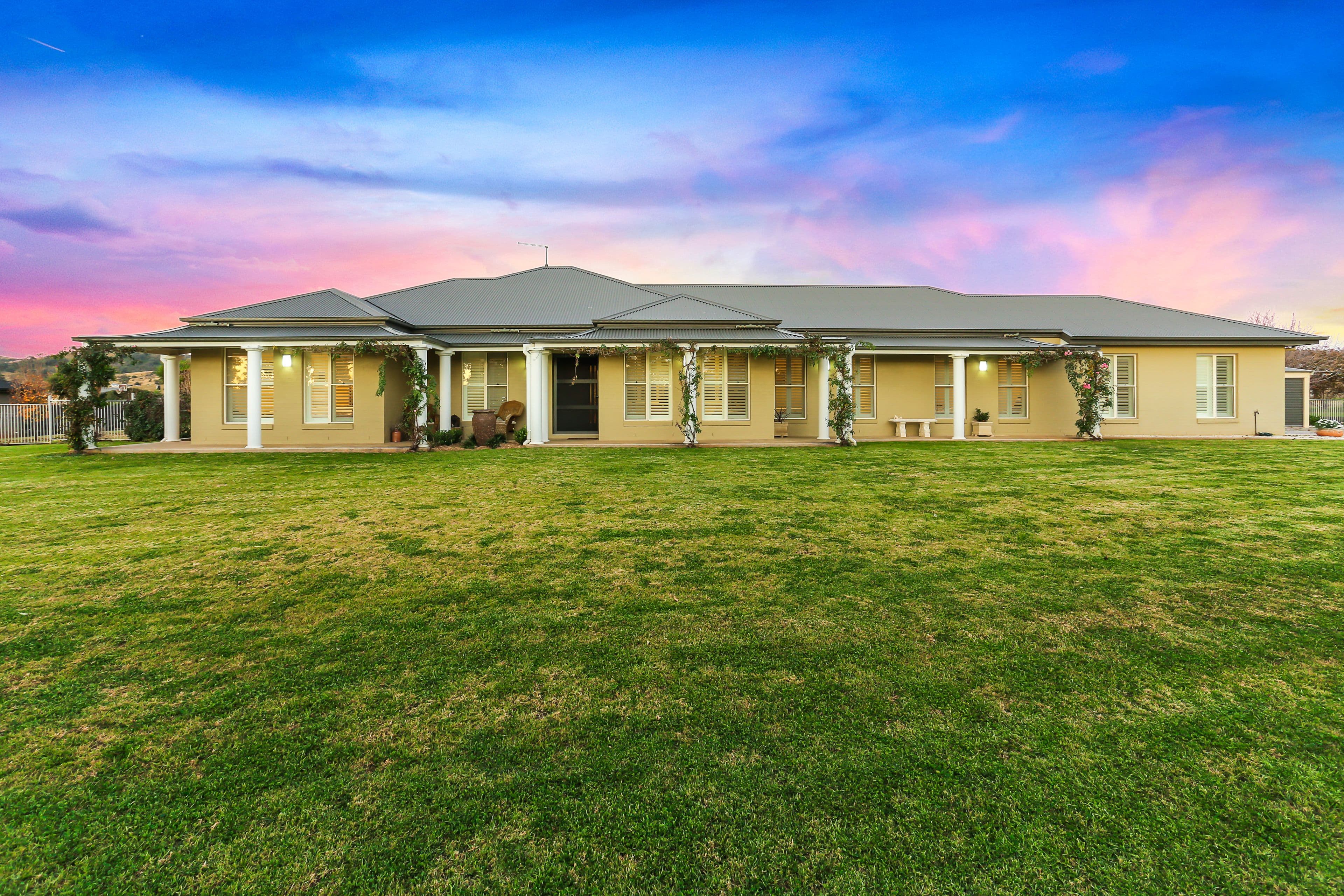 12 Sequoia Drive, Tamworth NSW 2340, Tamworth - Image 1