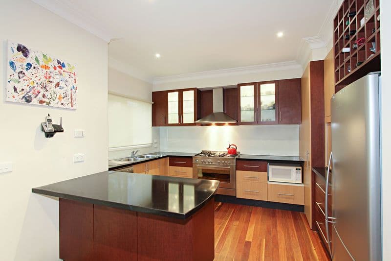 62 Golf Links Avenue, OAKLEIGH VIC 3166, Oakleigh - Thumbnail 5