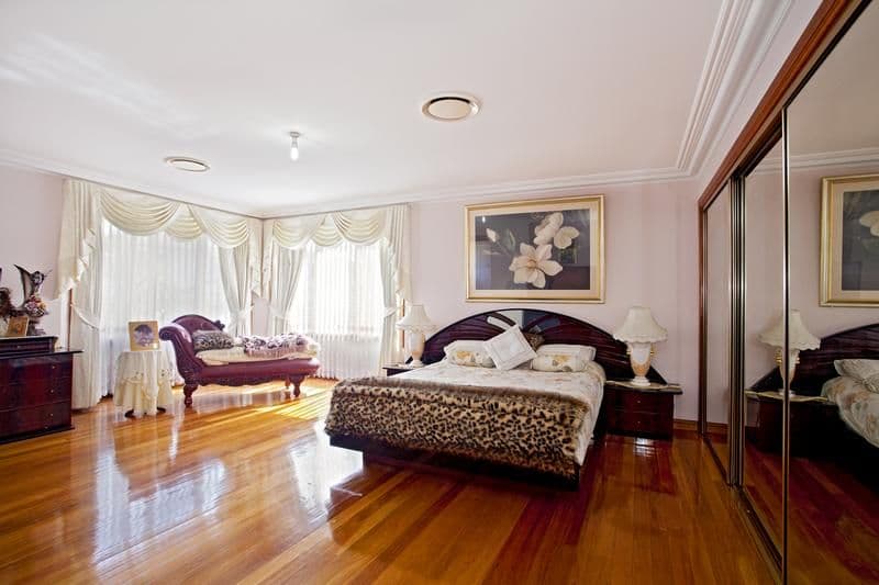 19 Tudor Crescent, CECIL HILLS NSW 2171, Cecil Hills - Thumbnail 8