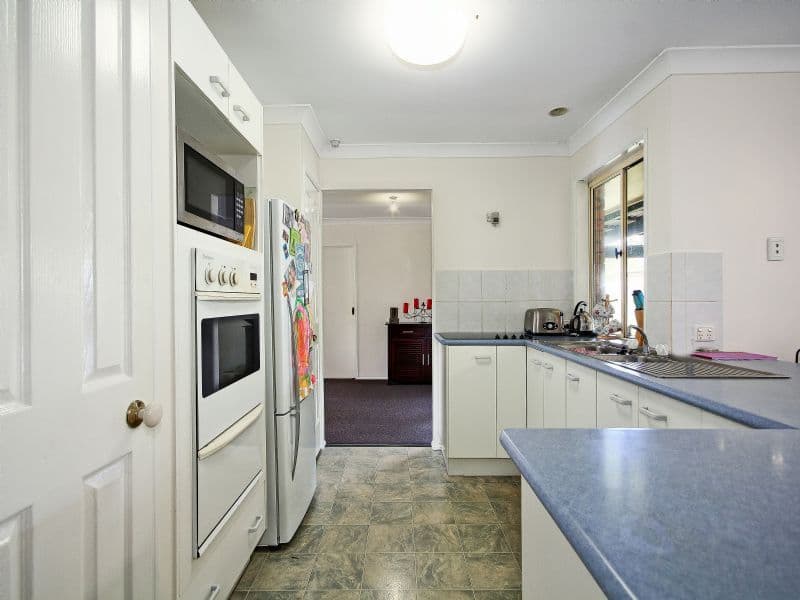 58 Boundary Street, REDLAND BAY QLD 4165, Redland Bay - Thumbnail 4