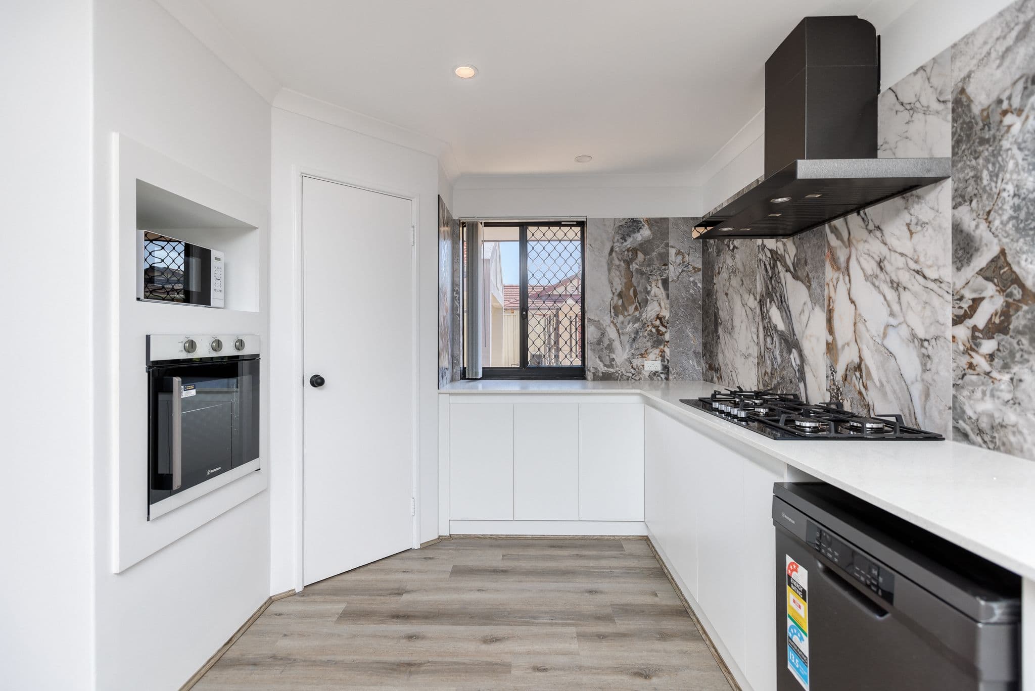 2-4 Agnew Cove, Bentley WA 6102, Bentley - Thumbnail 2
