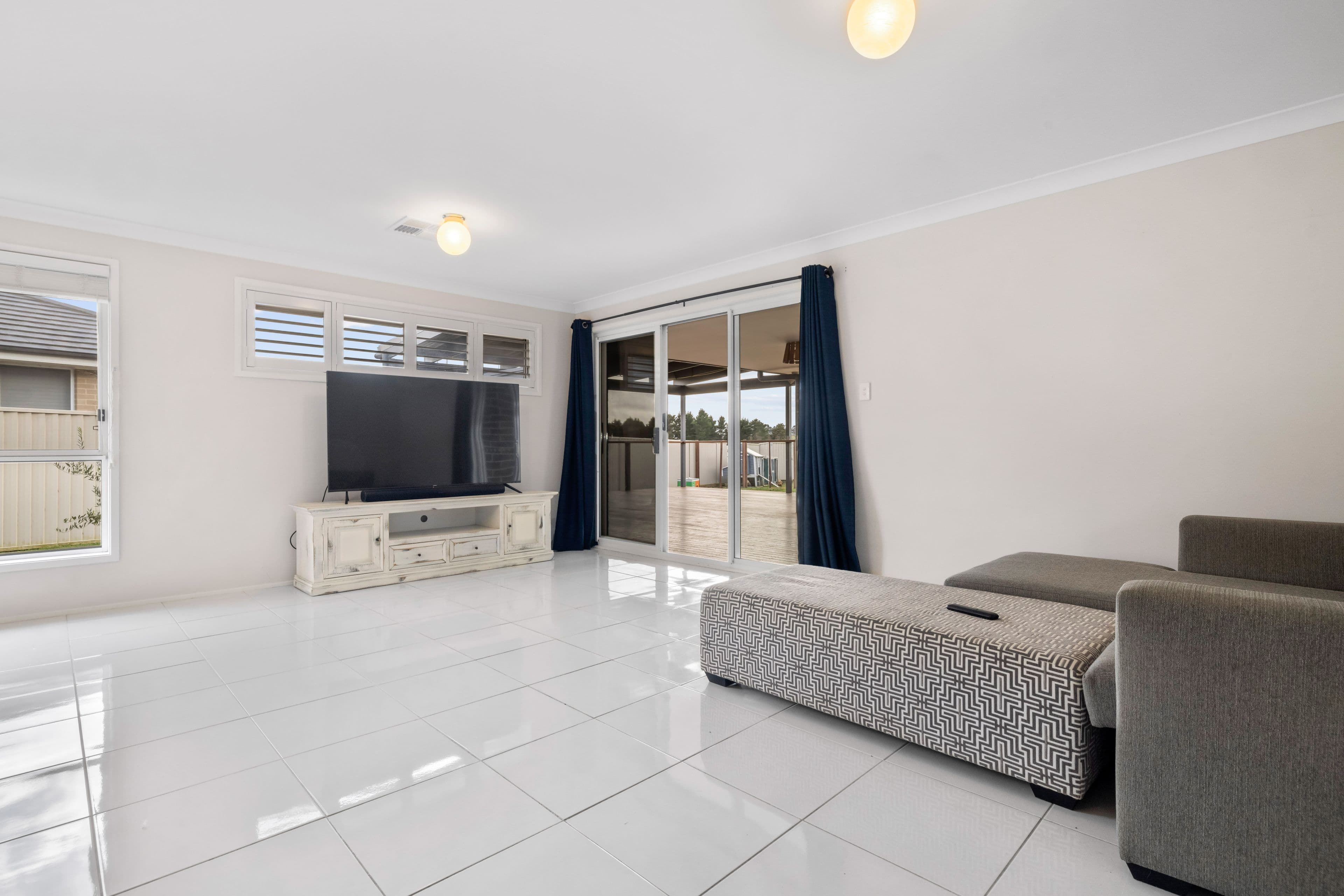 11 Straker Road, Goulburn NSW 2580, Goulburn - Thumbnail 2