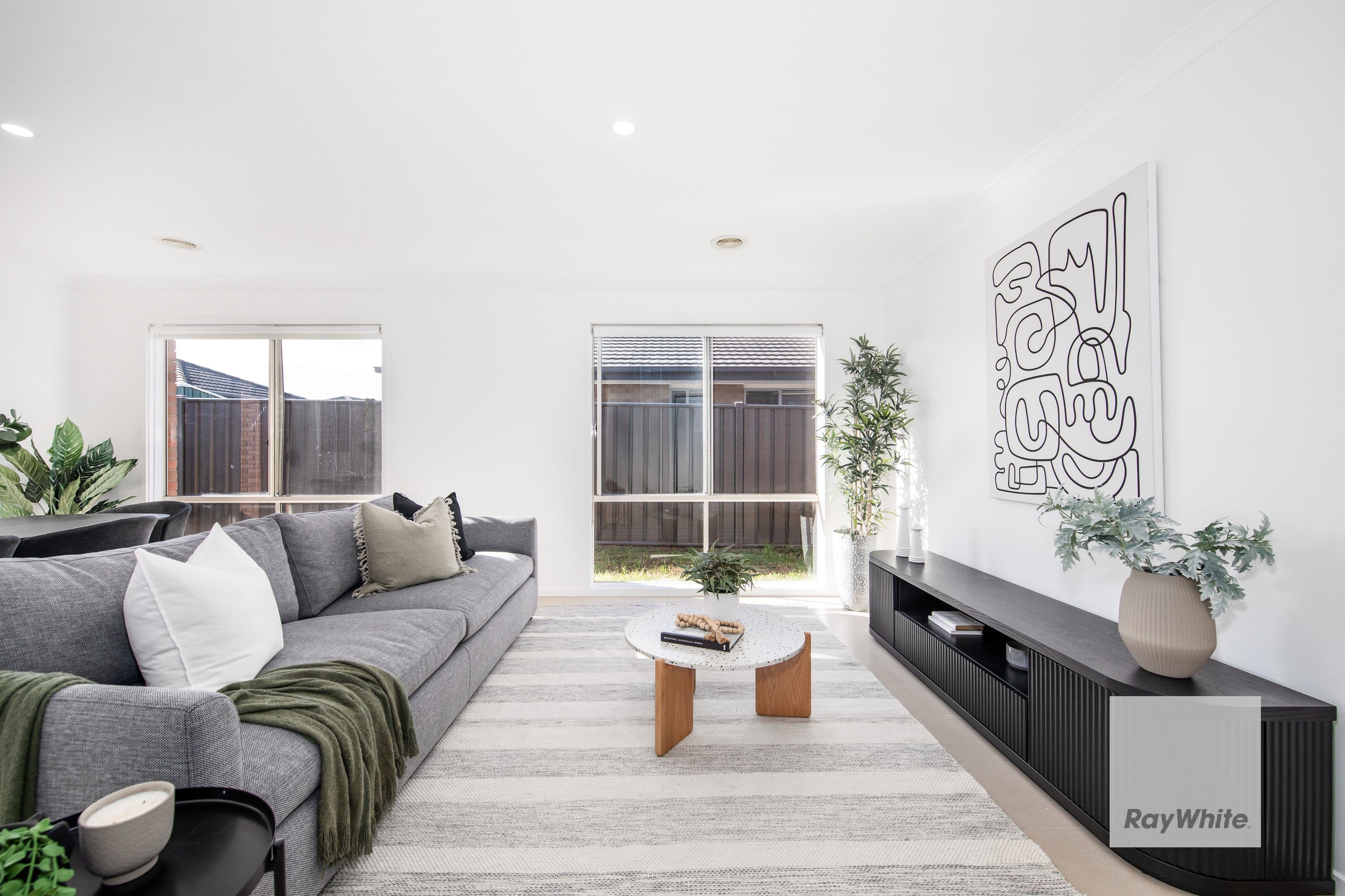 65 Duncombe Park Way, Deer Park VIC 3023, Deer Park - Thumbnail 4
