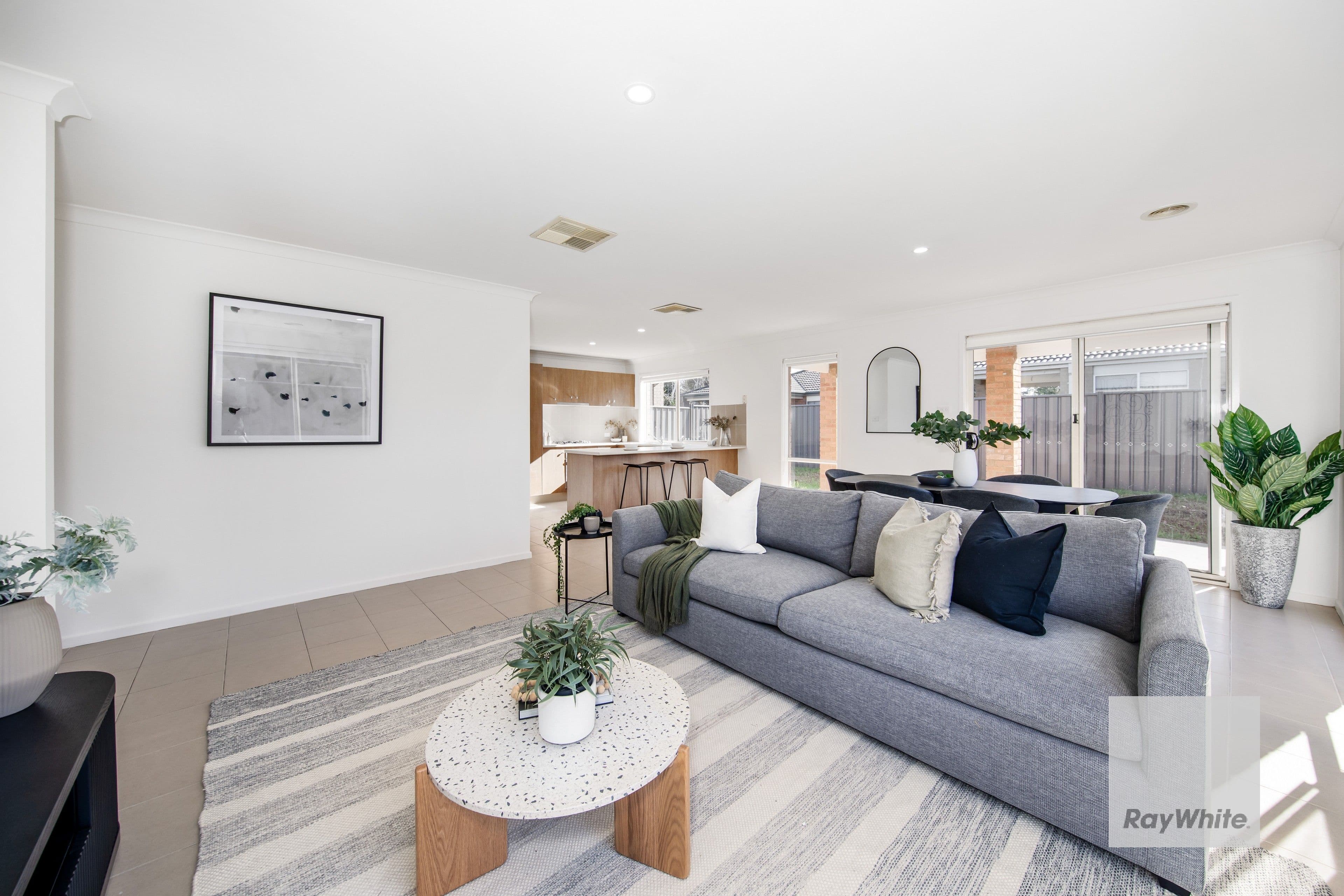 65 Duncombe Park Way, Deer Park VIC 3023, Deer Park - Thumbnail 6