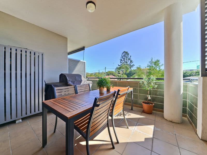 41 Playfield Street, CHERMSIDE QLD 4032, Chermside - Thumbnail 2