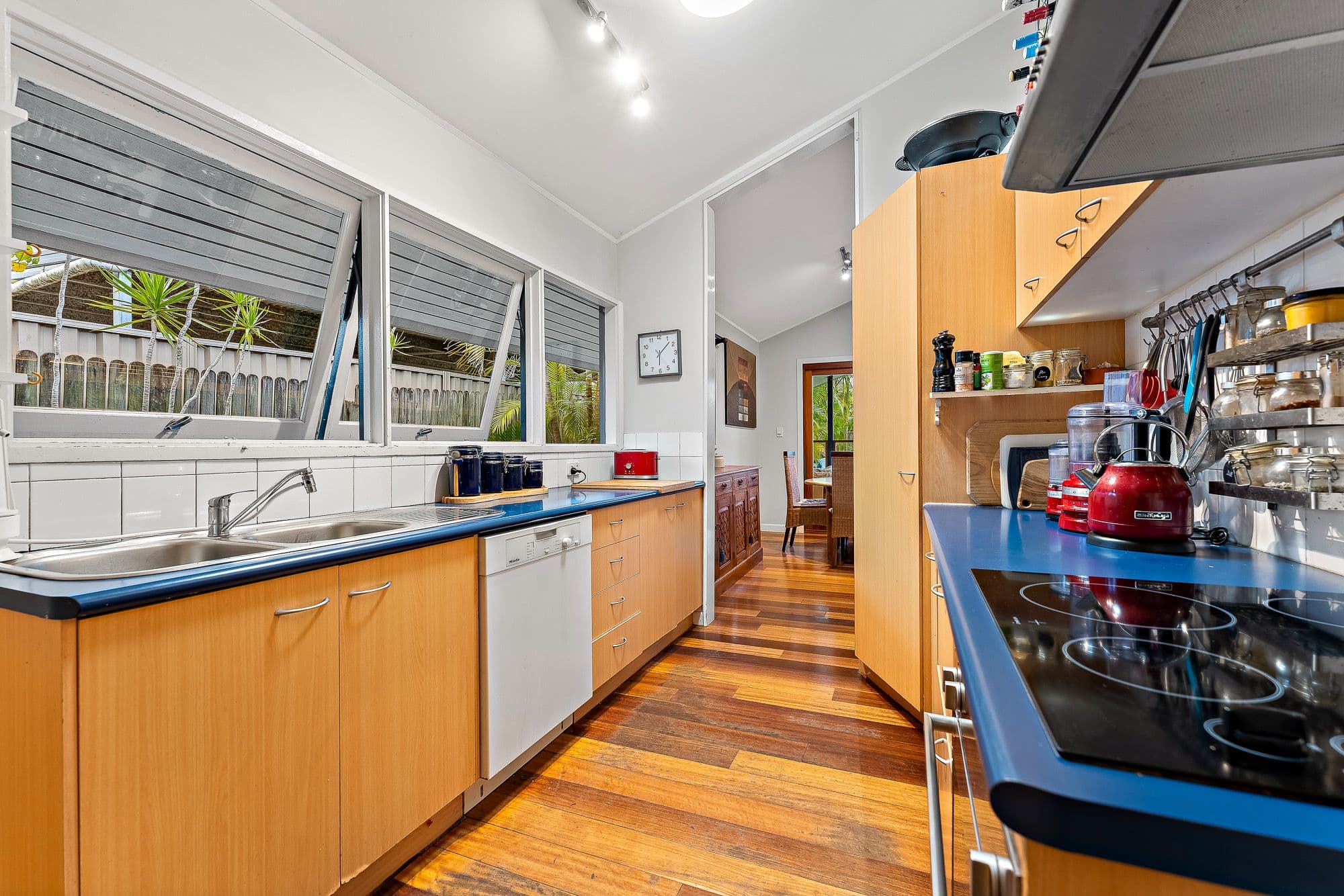 24 Shirland Street, Macgregor QLD 4109, Macgregor - Thumbnail 2