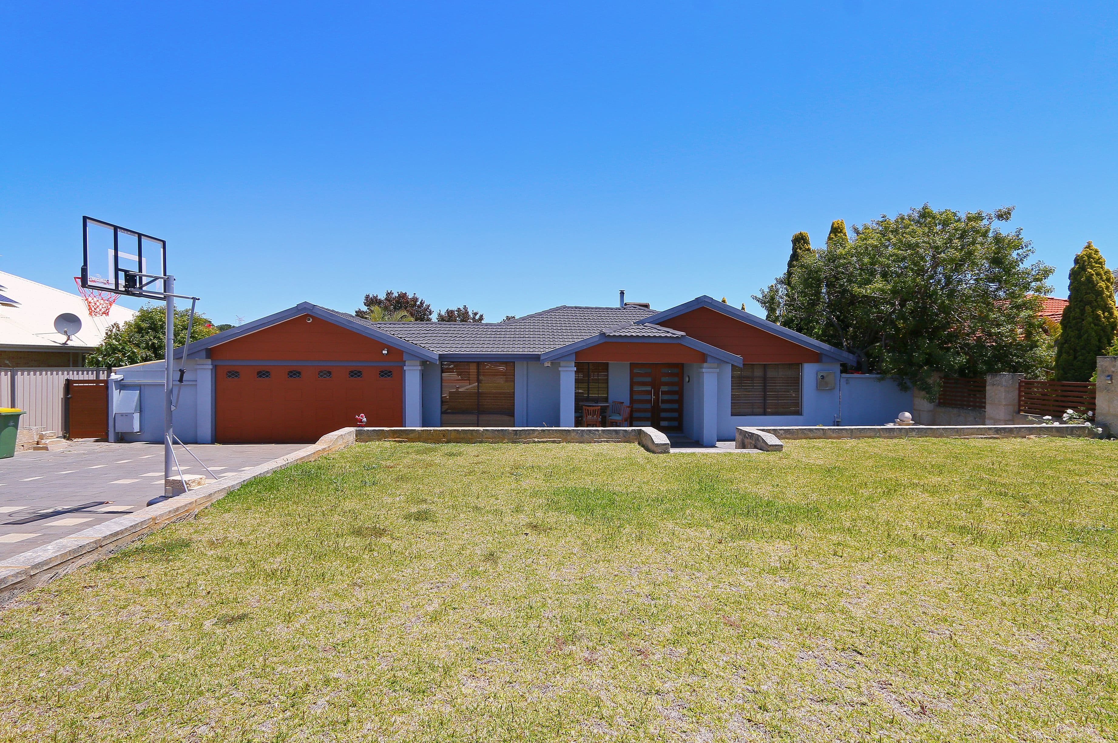 282 Lyon Road, Aubin Grove WA 6164, Aubin Grove - Thumbnail 2