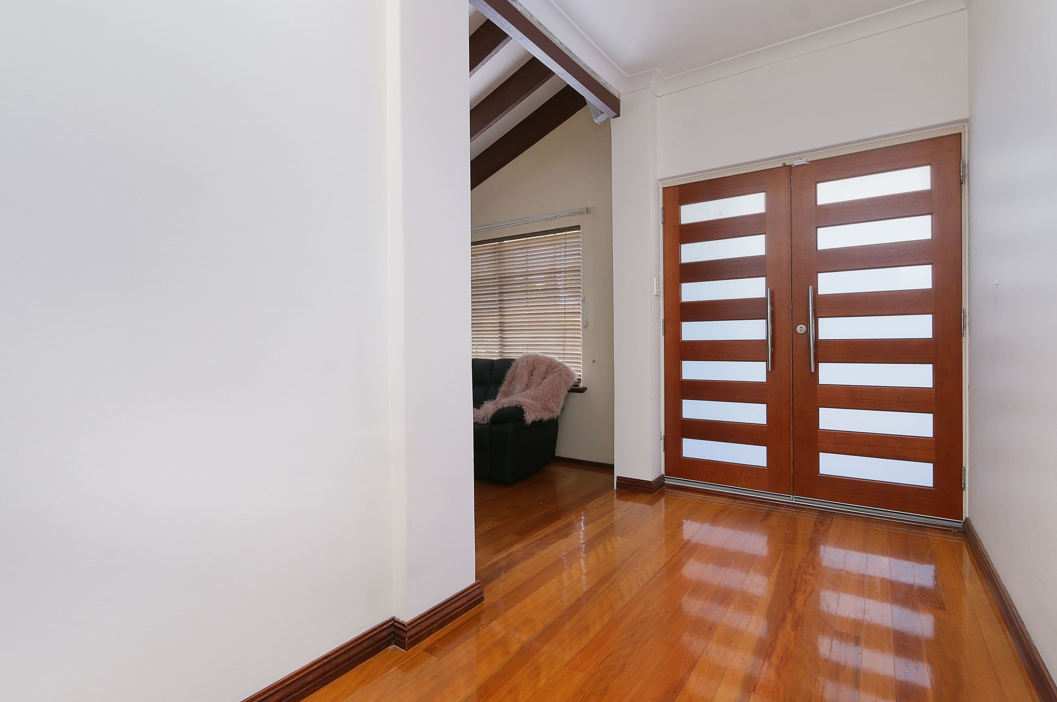 282 Lyon Road, Aubin Grove WA 6164, Aubin Grove - Thumbnail 4