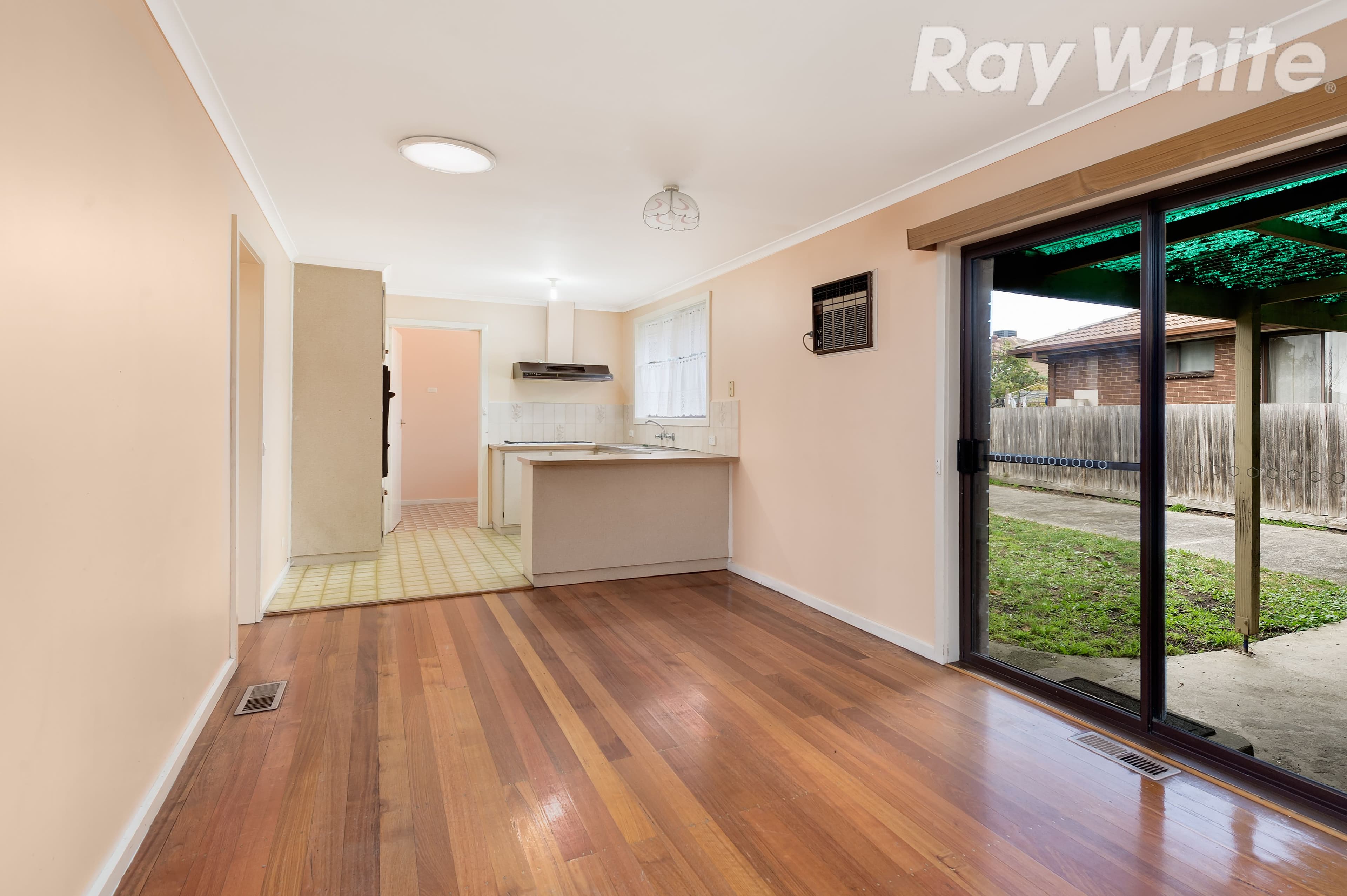 122 Redleap Avenue, Mill Park VIC 3082, Mill Park - Thumbnail 3