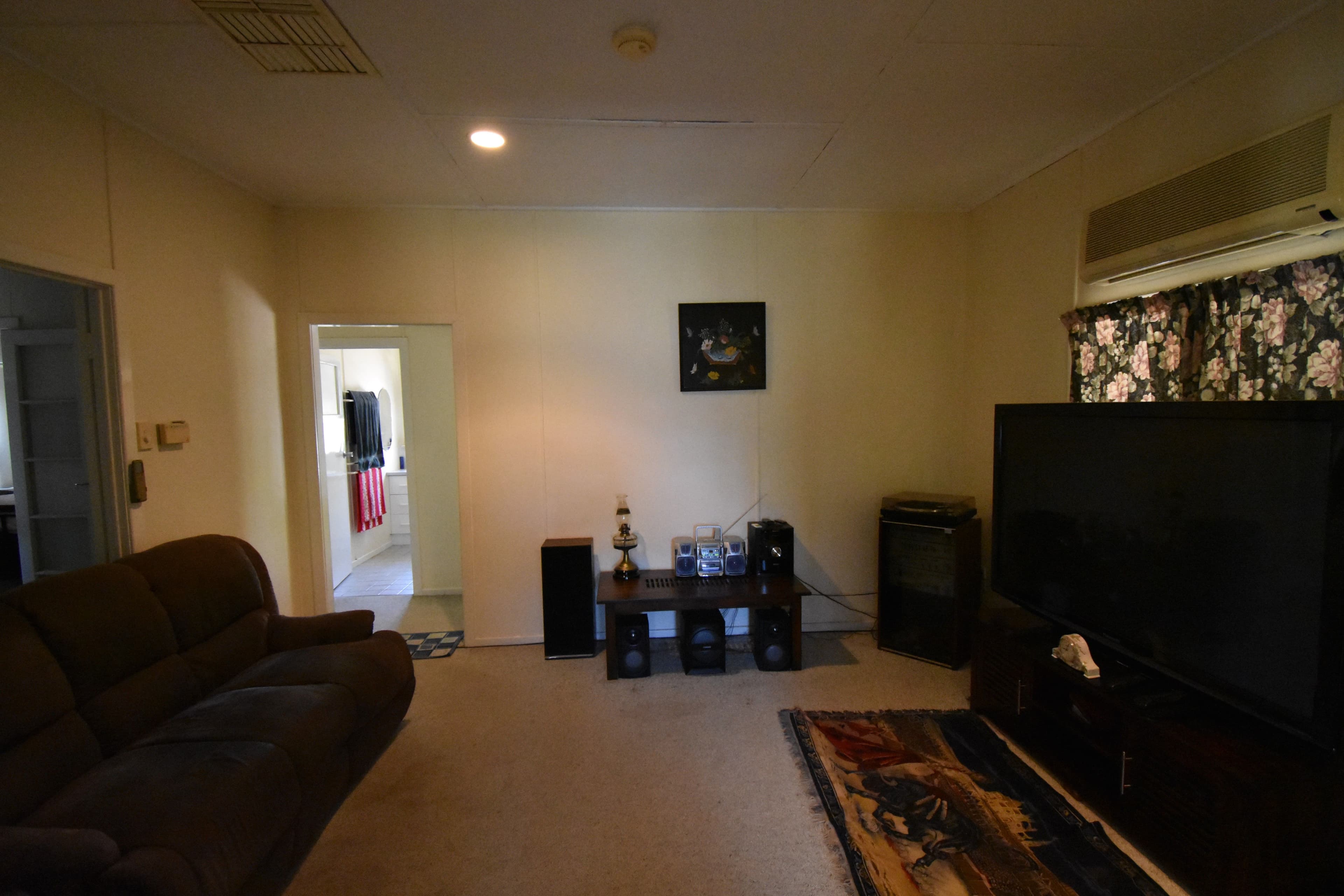 56 Pine Street, Barcaldine QLD 4725, Barcaldine - Thumbnail 5