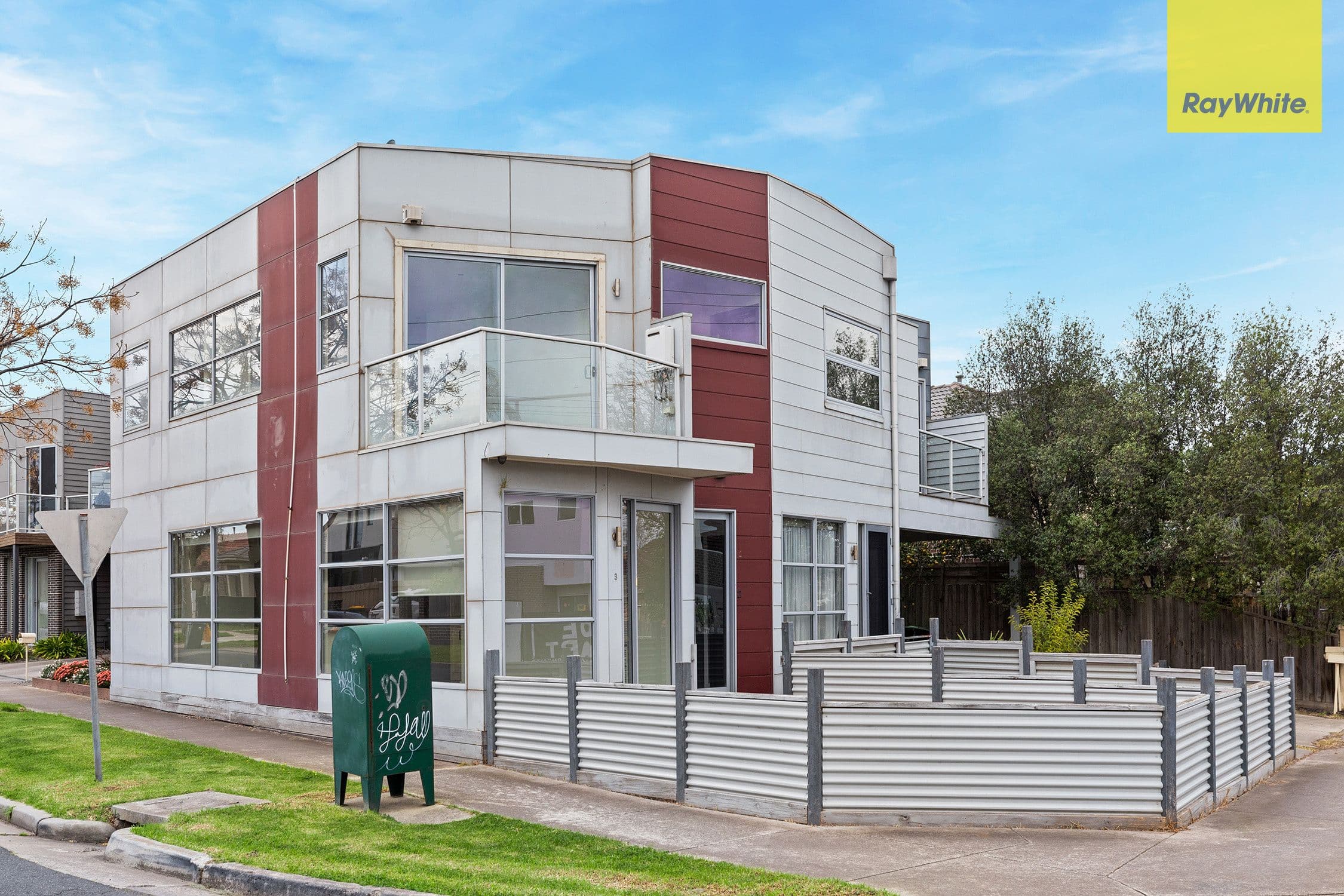 24 and 24A Cypress Avenue, Brooklyn VIC 3012, Brooklyn - Thumbnail 2