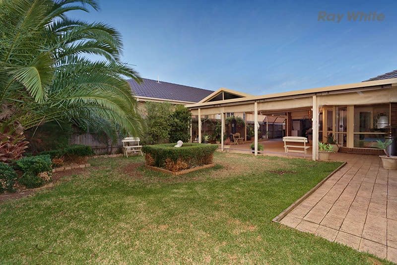 15 Burnley Grove, TAYLORS HILL VIC 3037, Taylors Hill - Thumbnail 8