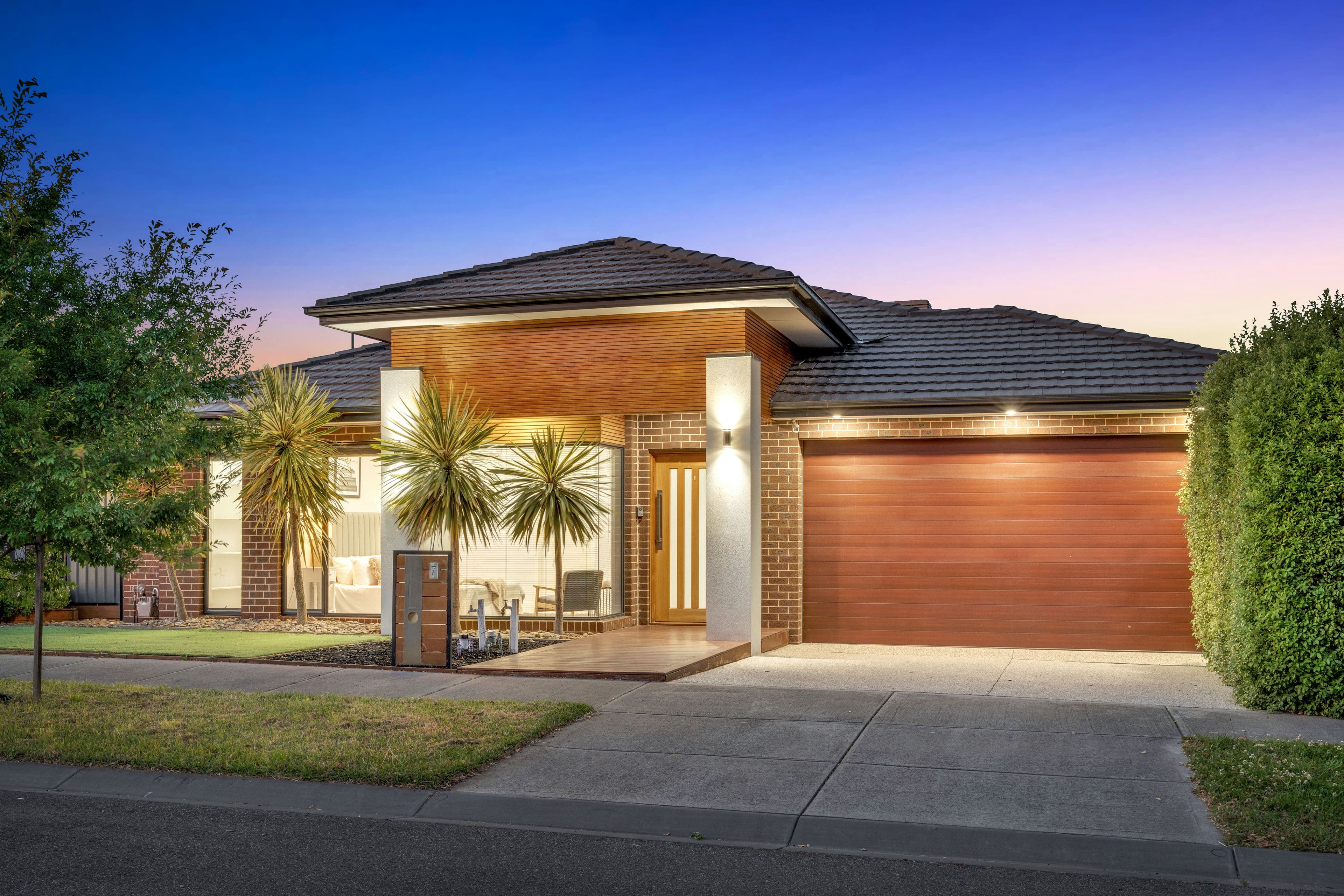 7 Montvale Drive, Craigieburn VIC 3064, Craigieburn - Thumbnail 2