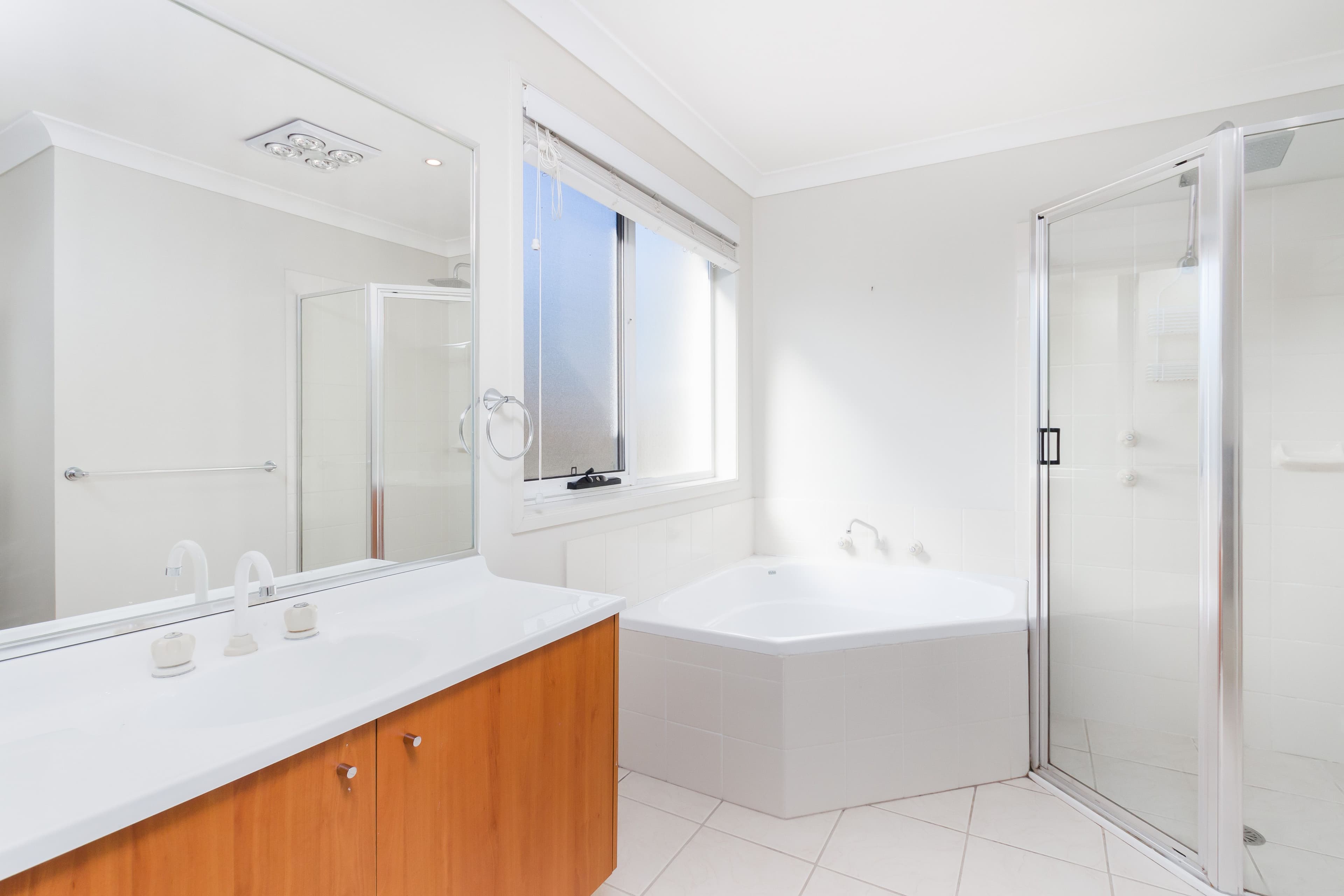 12 Kentwell Crescent, Stanhope Gardens - Thumbnail 5