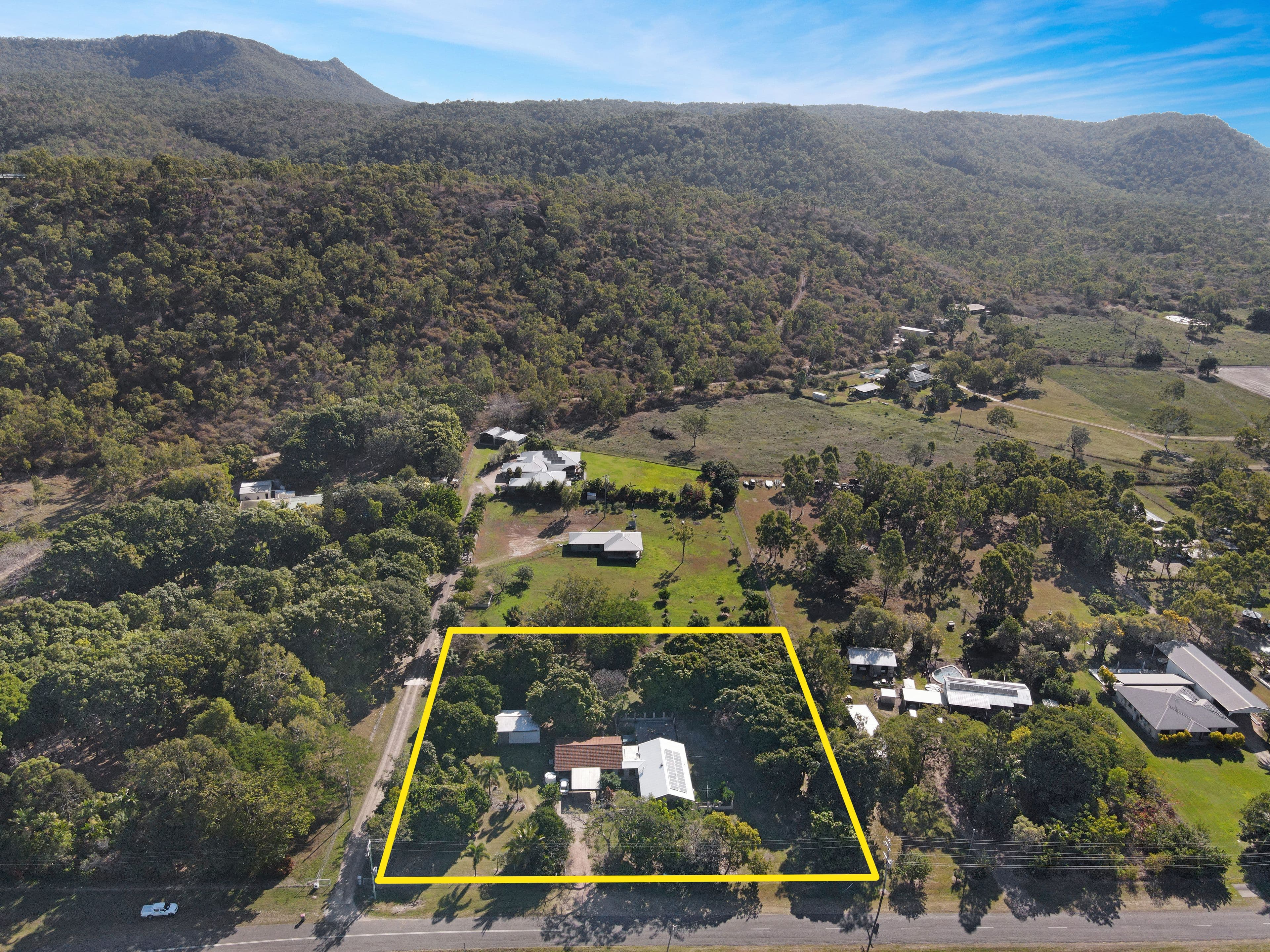 62 Alligator Creek Road, Alligator Creek QLD 4816, Alligator Creek - Thumbnail 2