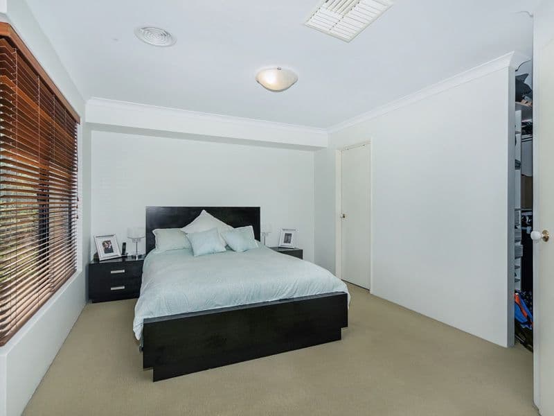 8 Nutbush Court, Thornlie WA 6108, Thornlie - Thumbnail 2