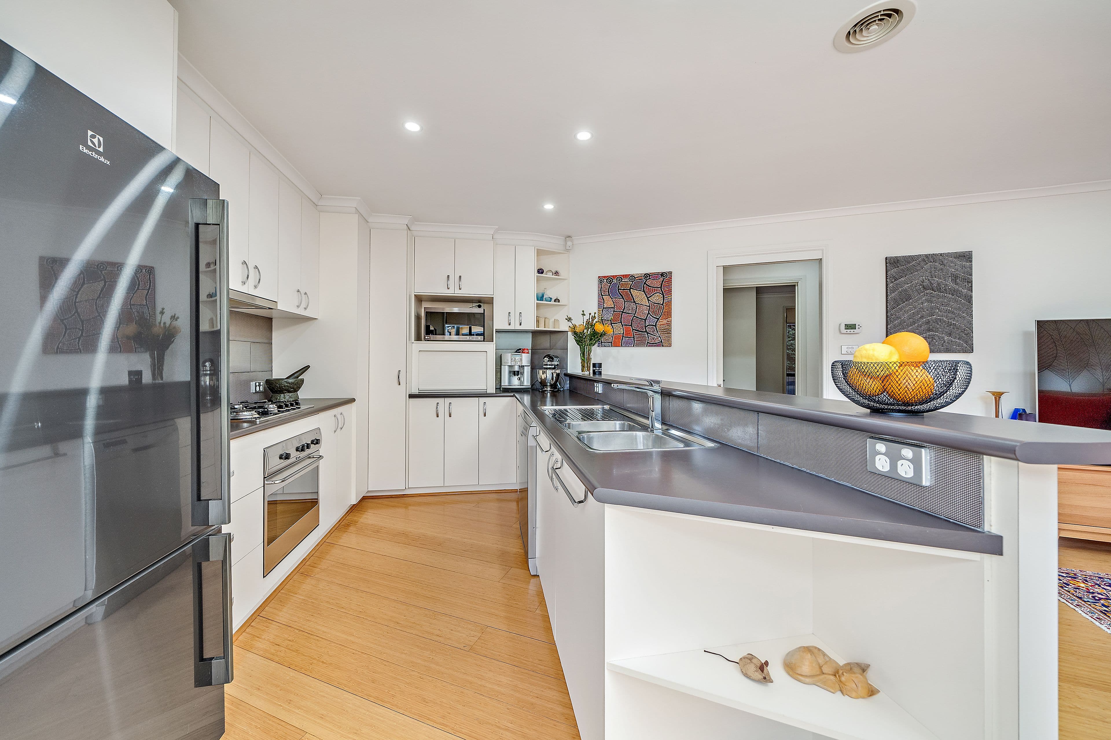 24 Hellmund Street, Queanbeyan NSW 2620, Queanbeyan West - Thumbnail 8