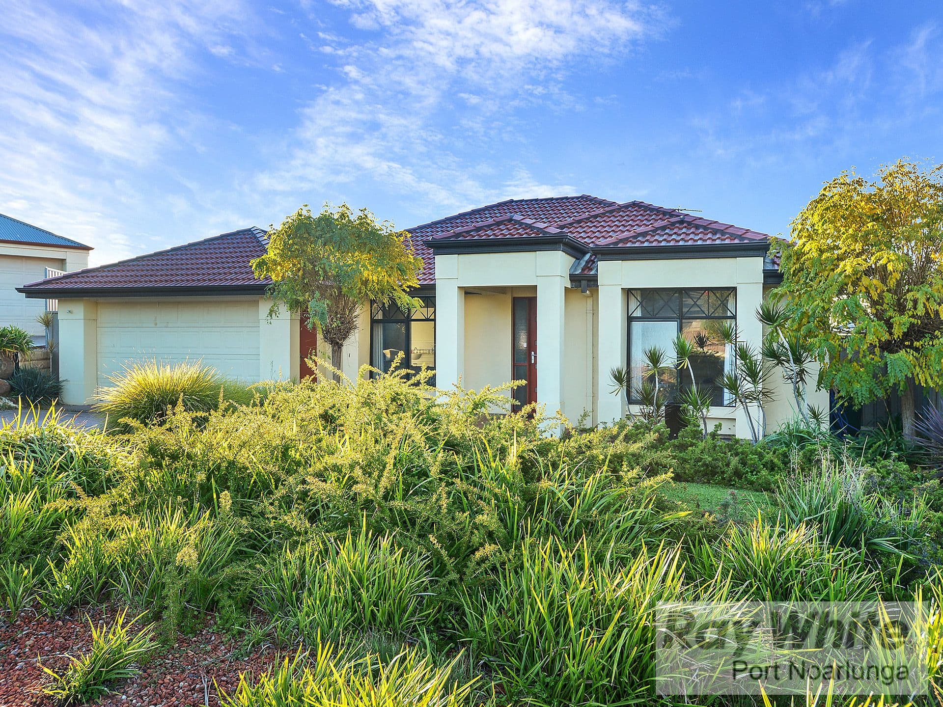 8 Torquay Drive, Seaford Rise SA 5169, Seaford Rise - Image 1