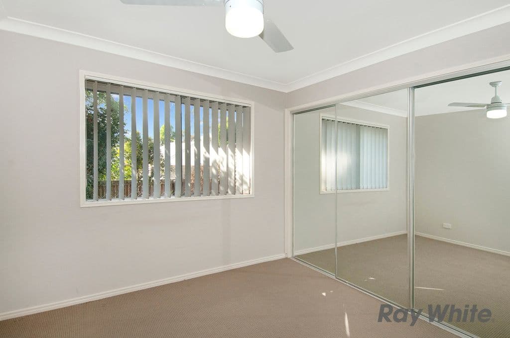 13 Goldsborough Parade, Waterford QLD 4133, Waterford - Thumbnail 5