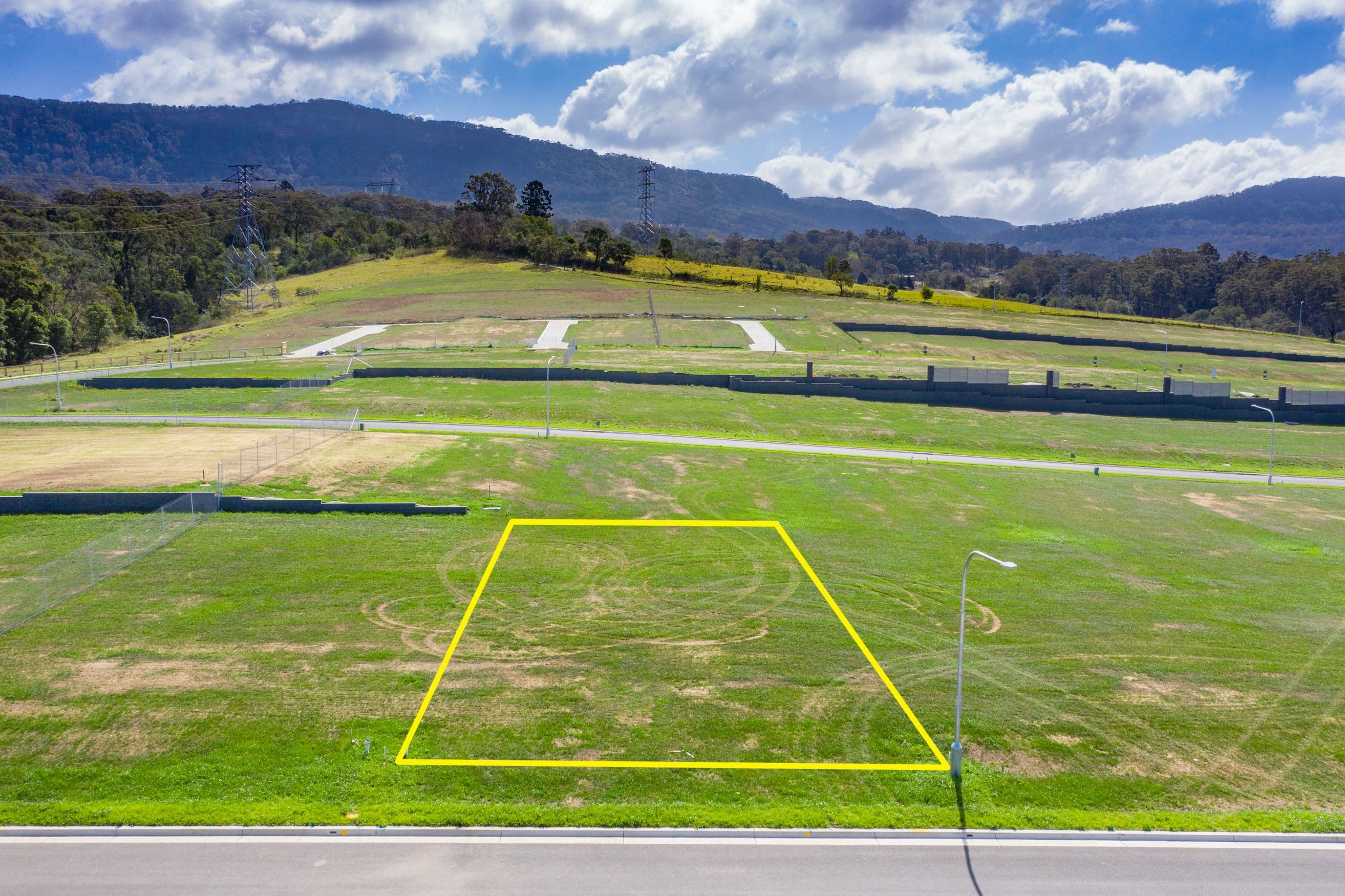 34 Sapphire Road, Kembla Grange NSW 2526, Kembla Grange - Image 1