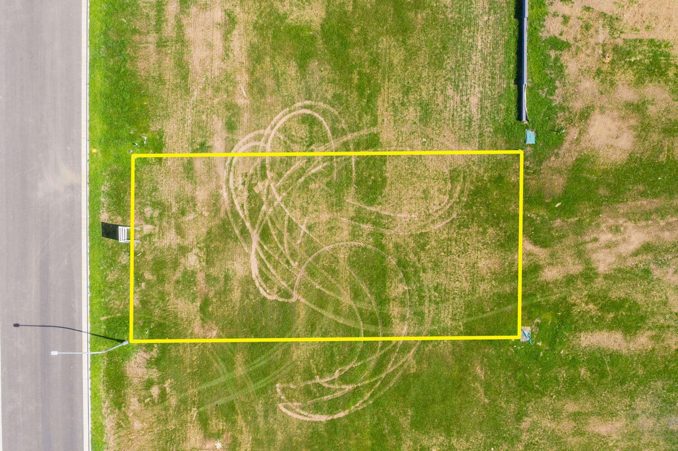 34 Sapphire Road, Kembla Grange NSW 2526, Kembla Grange - Thumbnail 2
