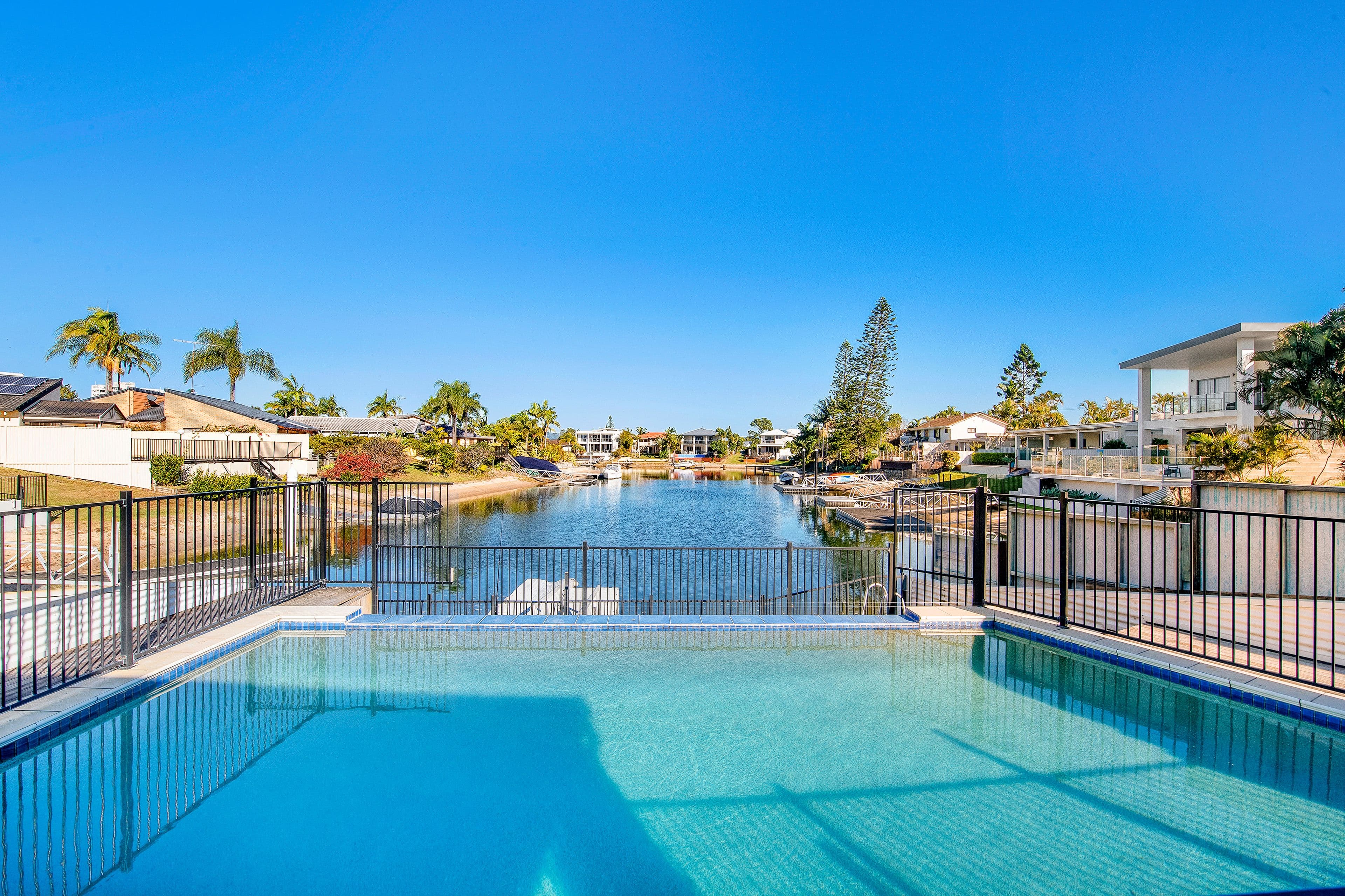45 Sunshine Boulevard, Broadbeach Waters QLD 4218, Broadbeach Waters - Thumbnail 6