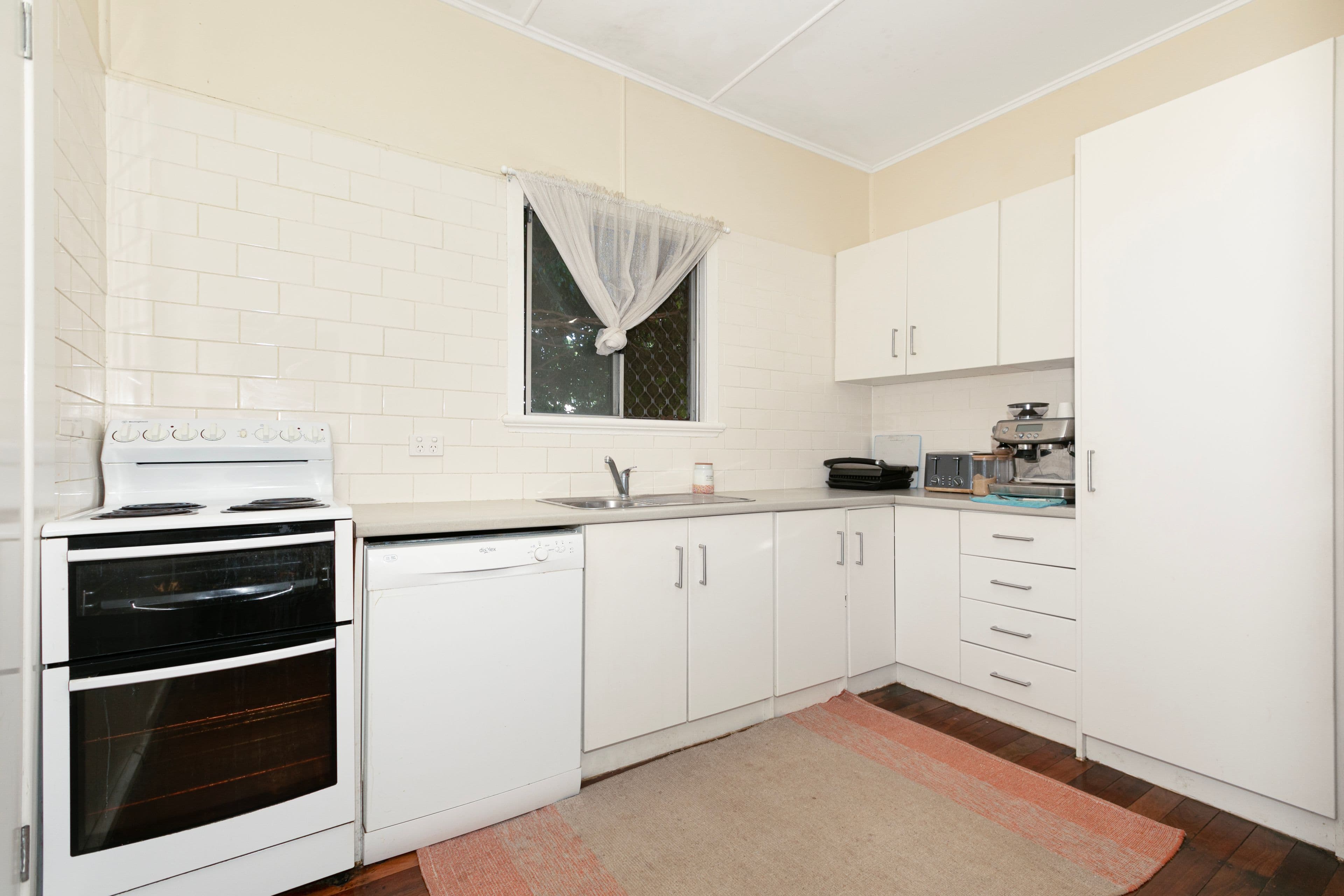 746 Nudgee Road, Northgate QLD 4013, Northgate - Thumbnail 2