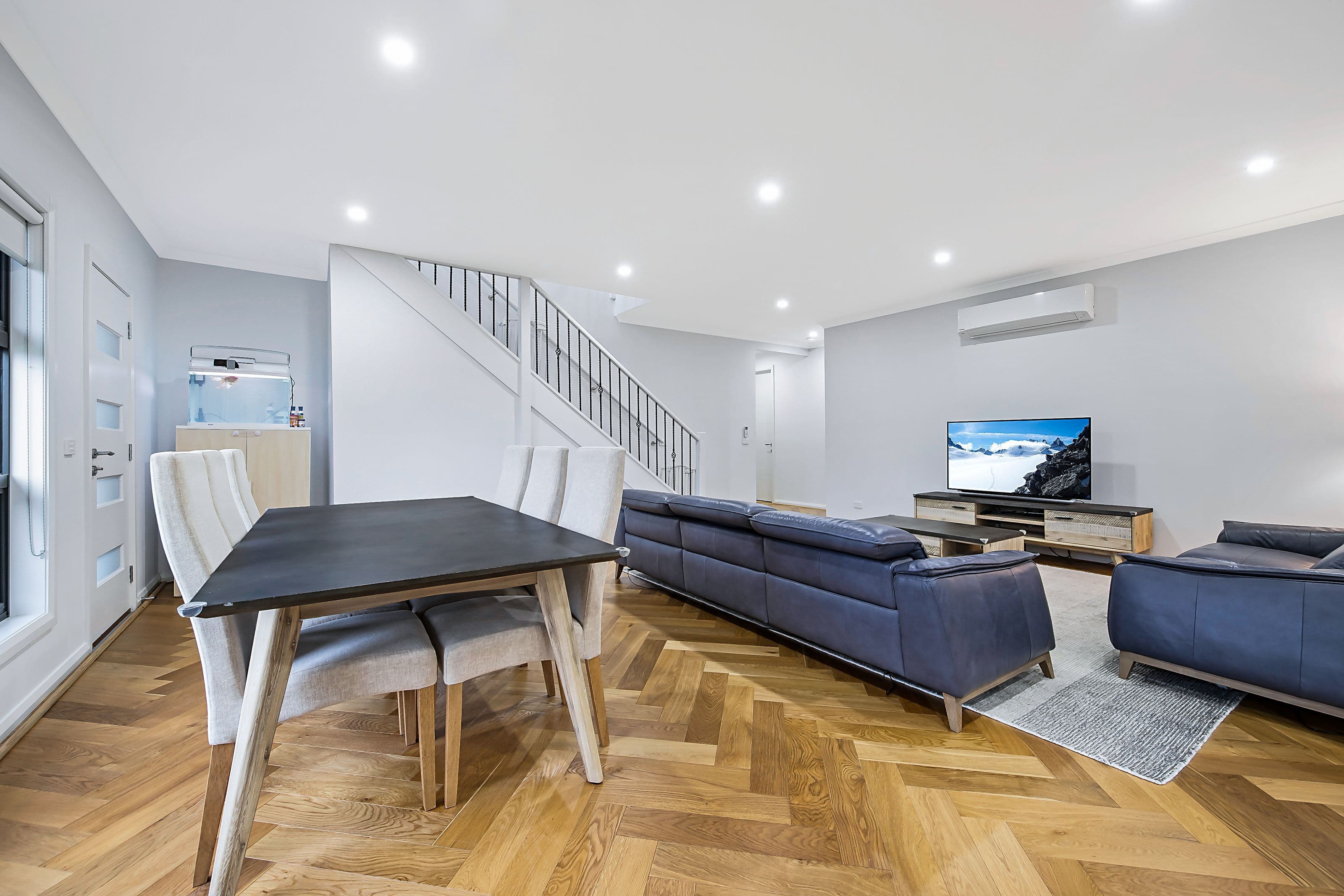 31 Kemp Avenue, Mount Waverley VIC 3149, Mount Waverley - Thumbnail 4