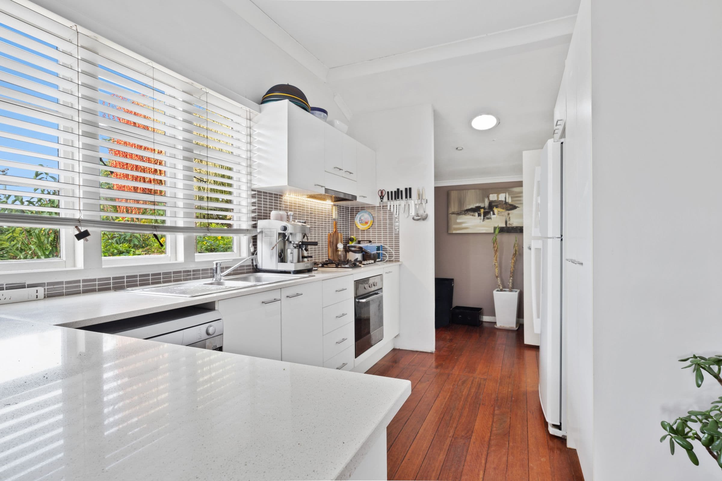 4 Lind Avenue, Southport QLD 4215, Southport - Image 1