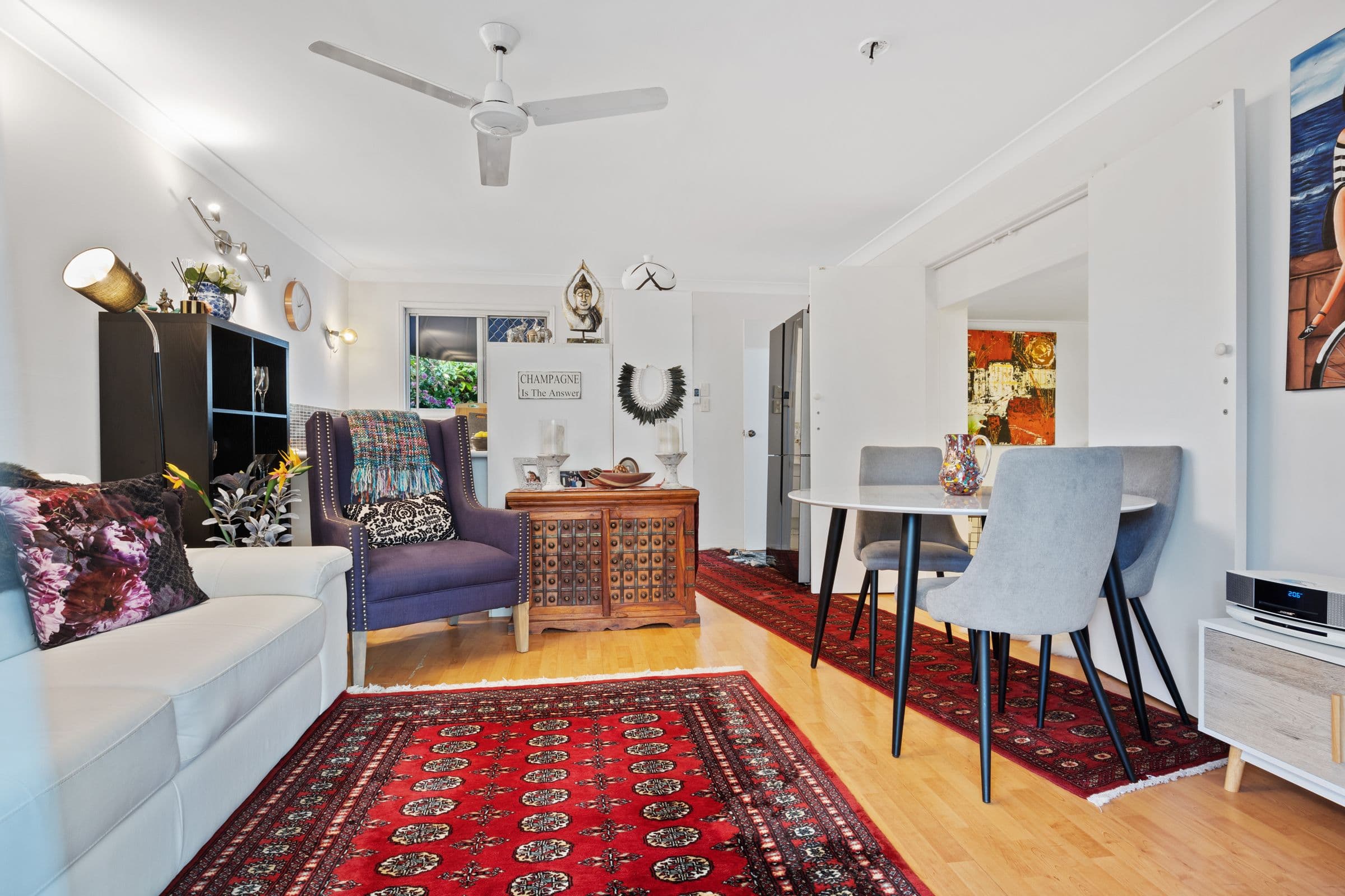 4 Lind Avenue, Southport QLD 4215, Southport - Thumbnail 3